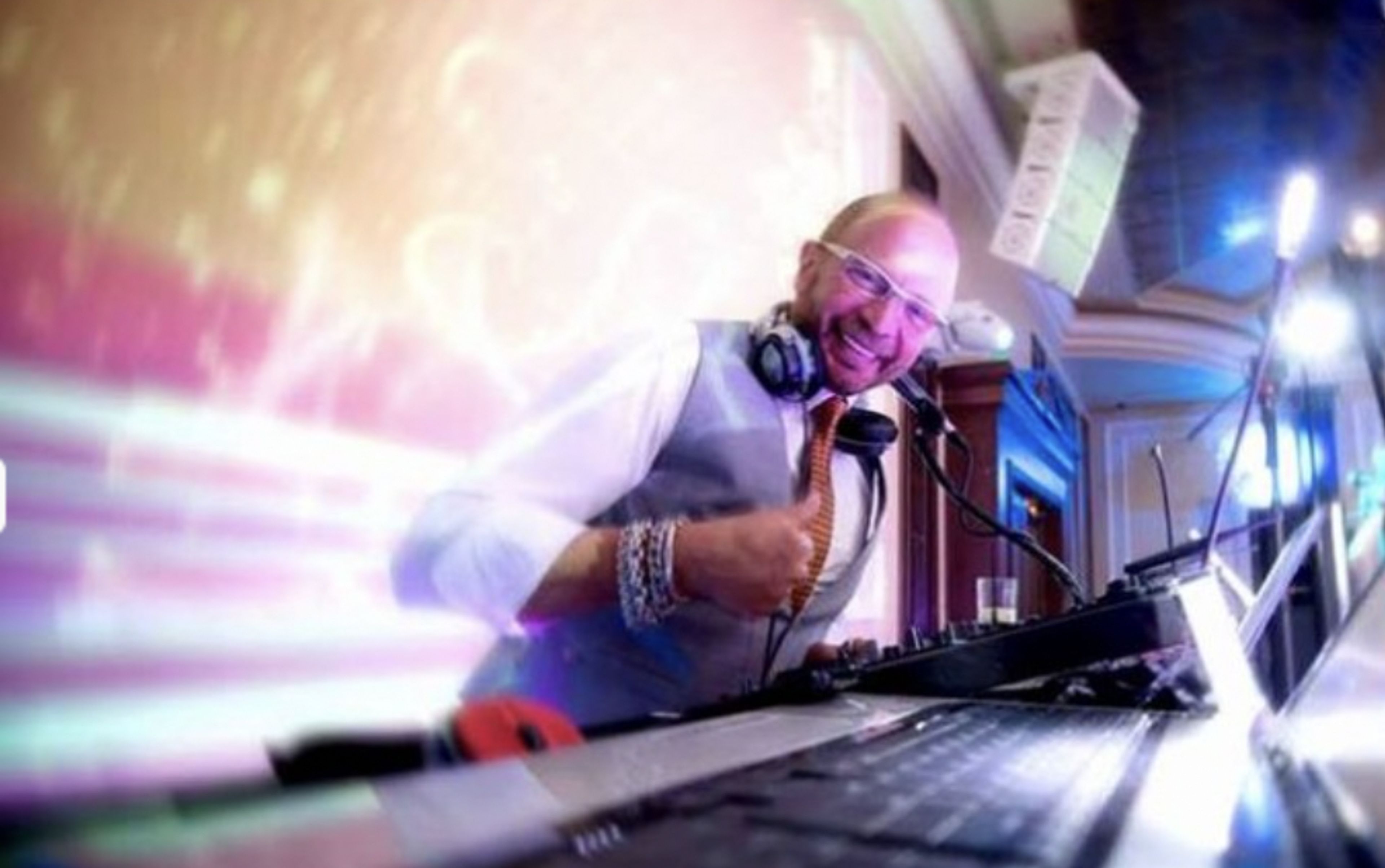 Cover photo of Heartbeat DJ