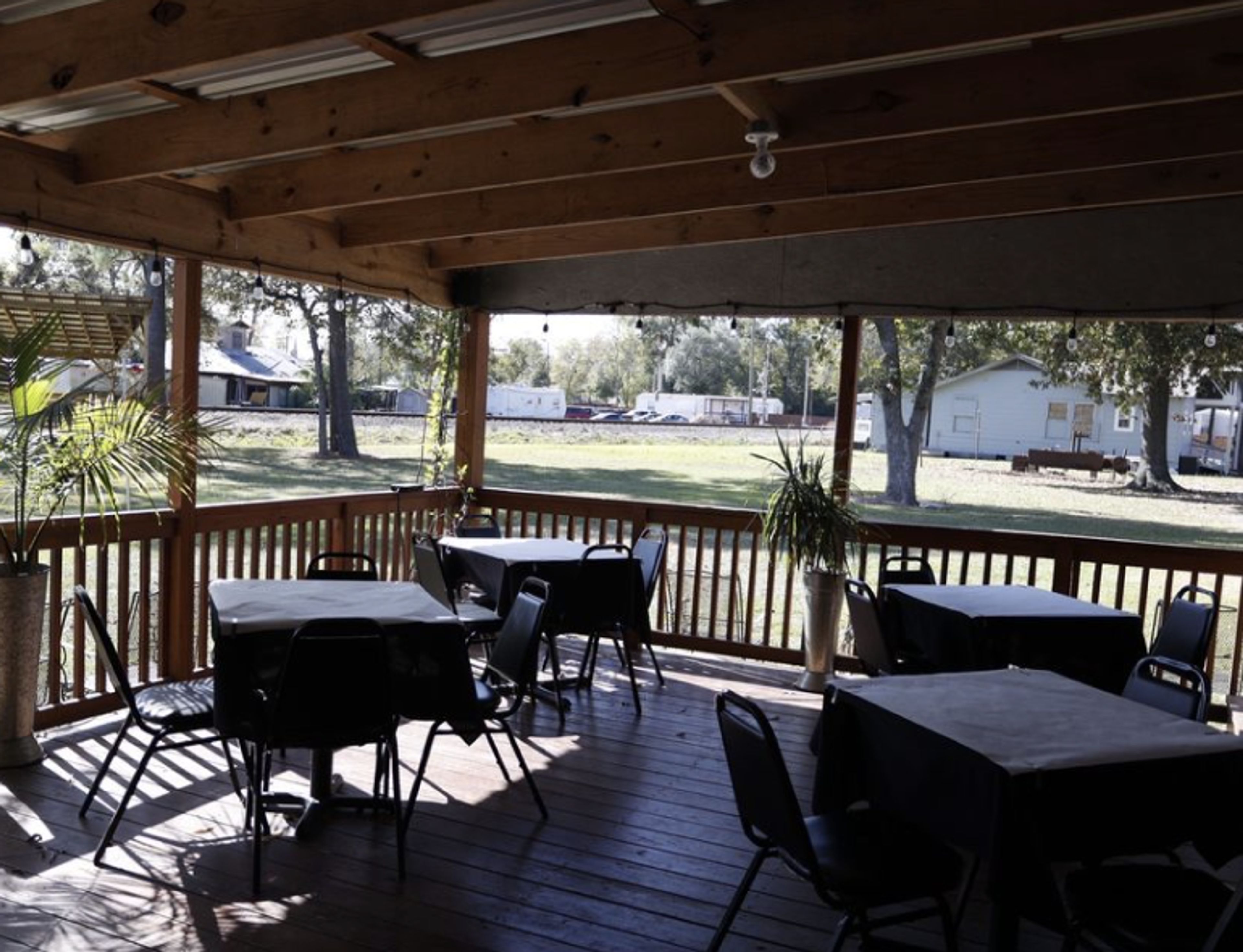 Cover photo of Elm & Magnolia