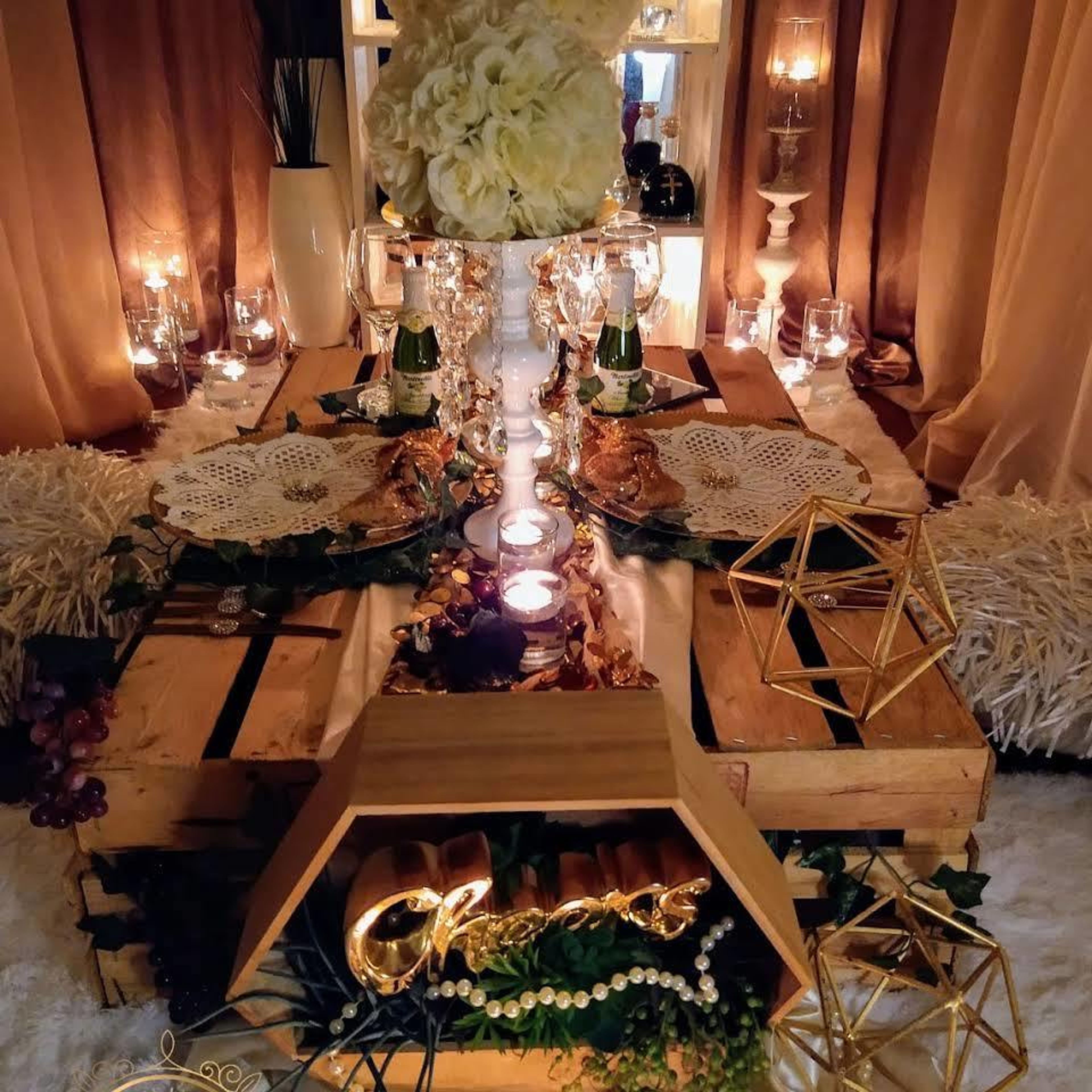 Cover photo of Life Of Luxury Designs and Decor