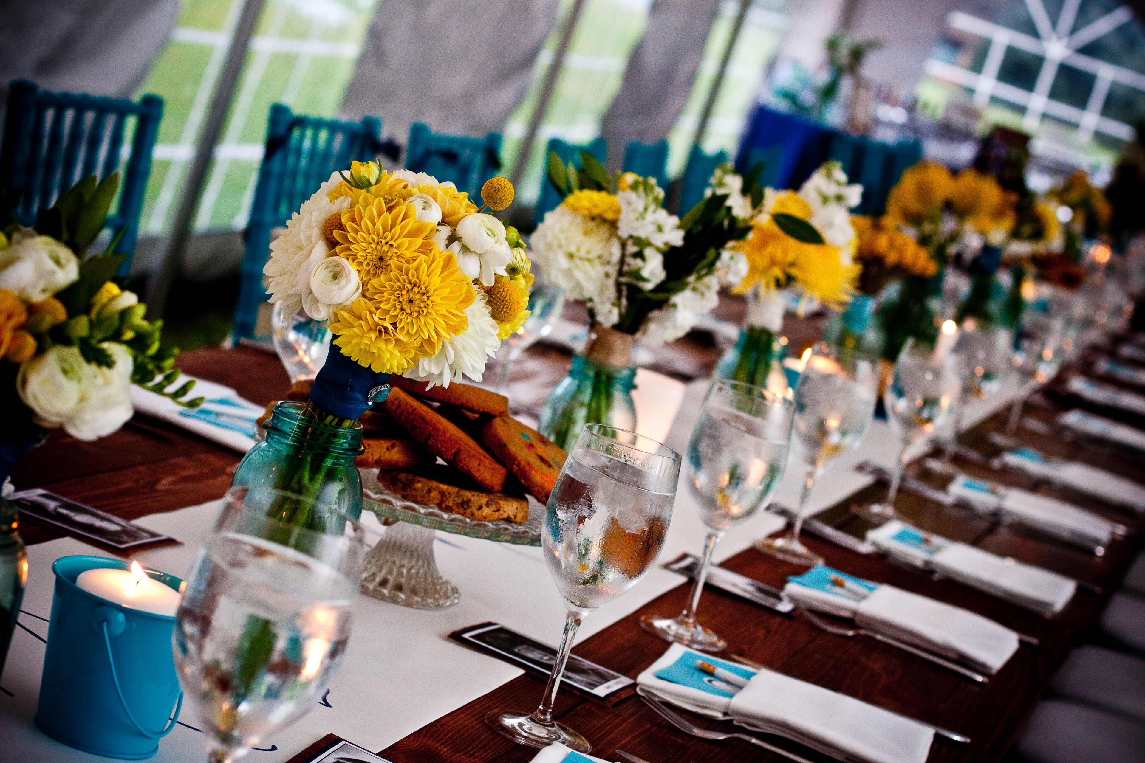 Cover photo of Windows Catering