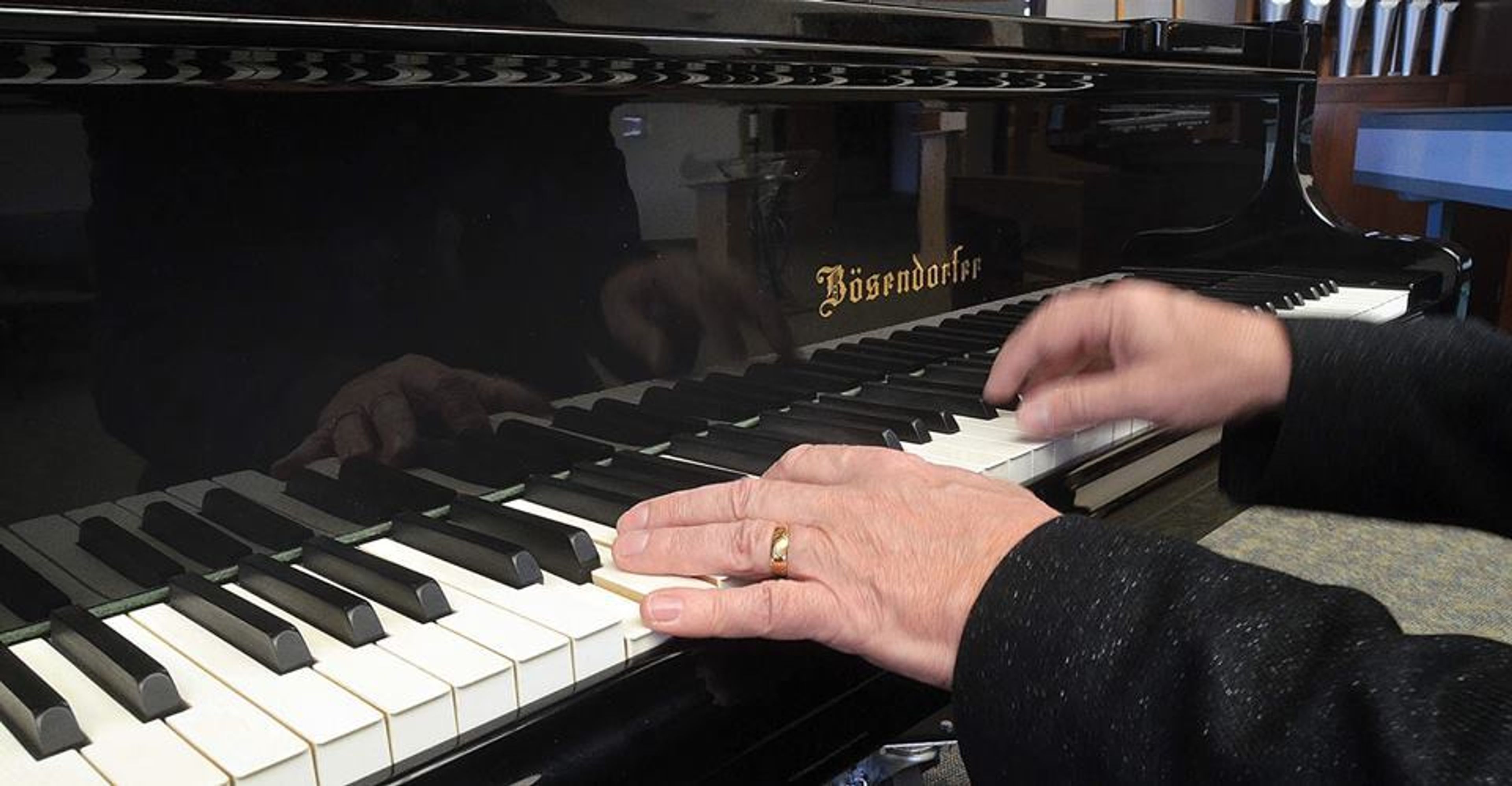 Cover photo of Len Rhodes Music