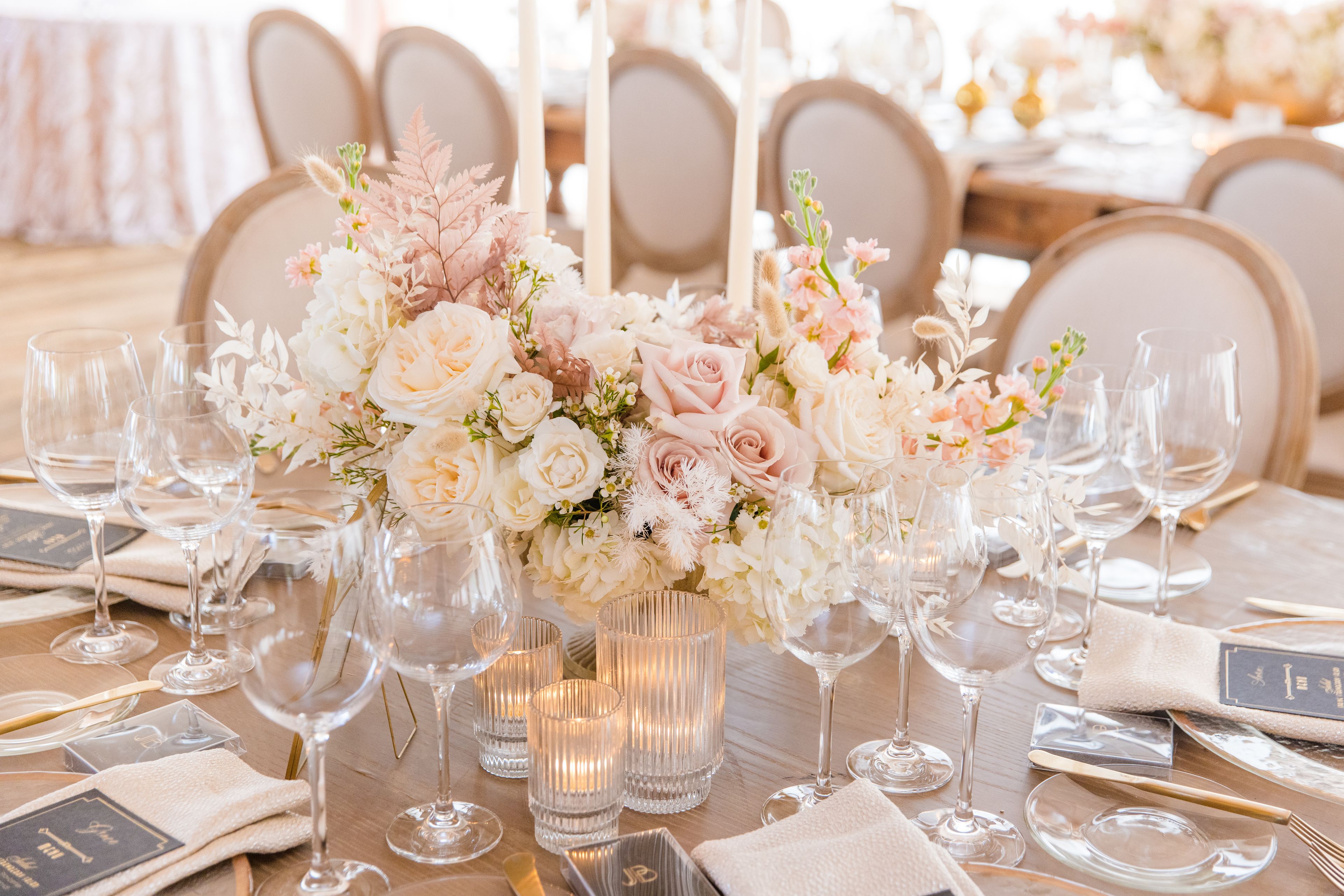 Cover photo of Kelli Corn Weddings & Events