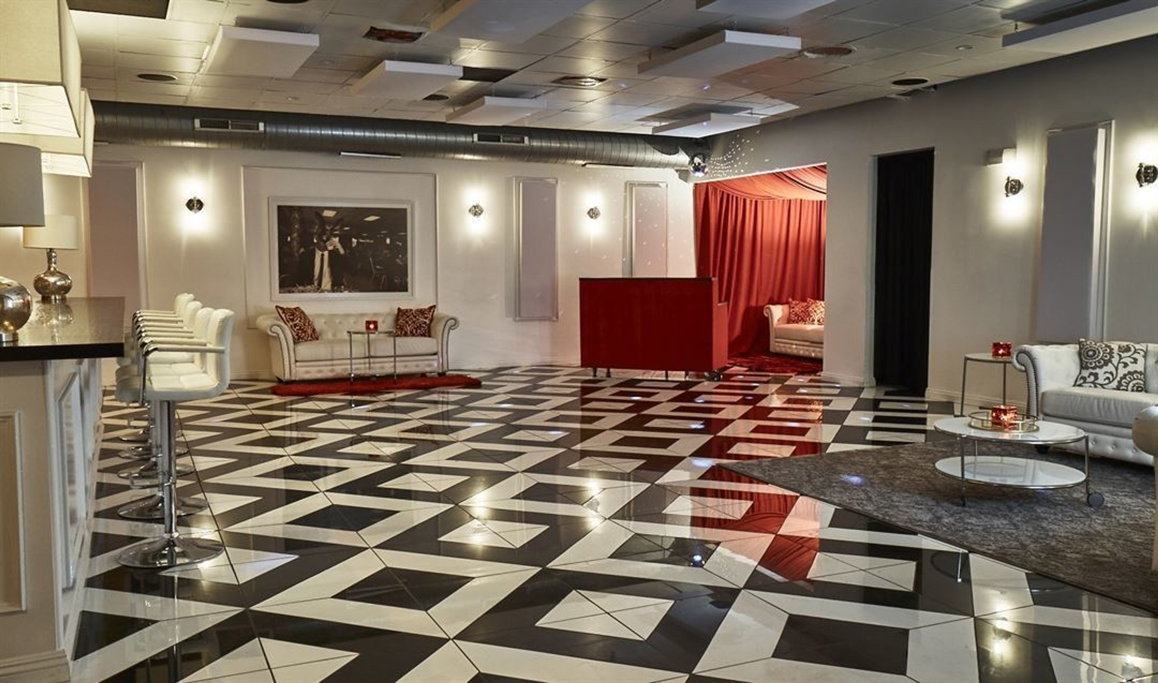 Cover photo of The Lincoln Speakeasy