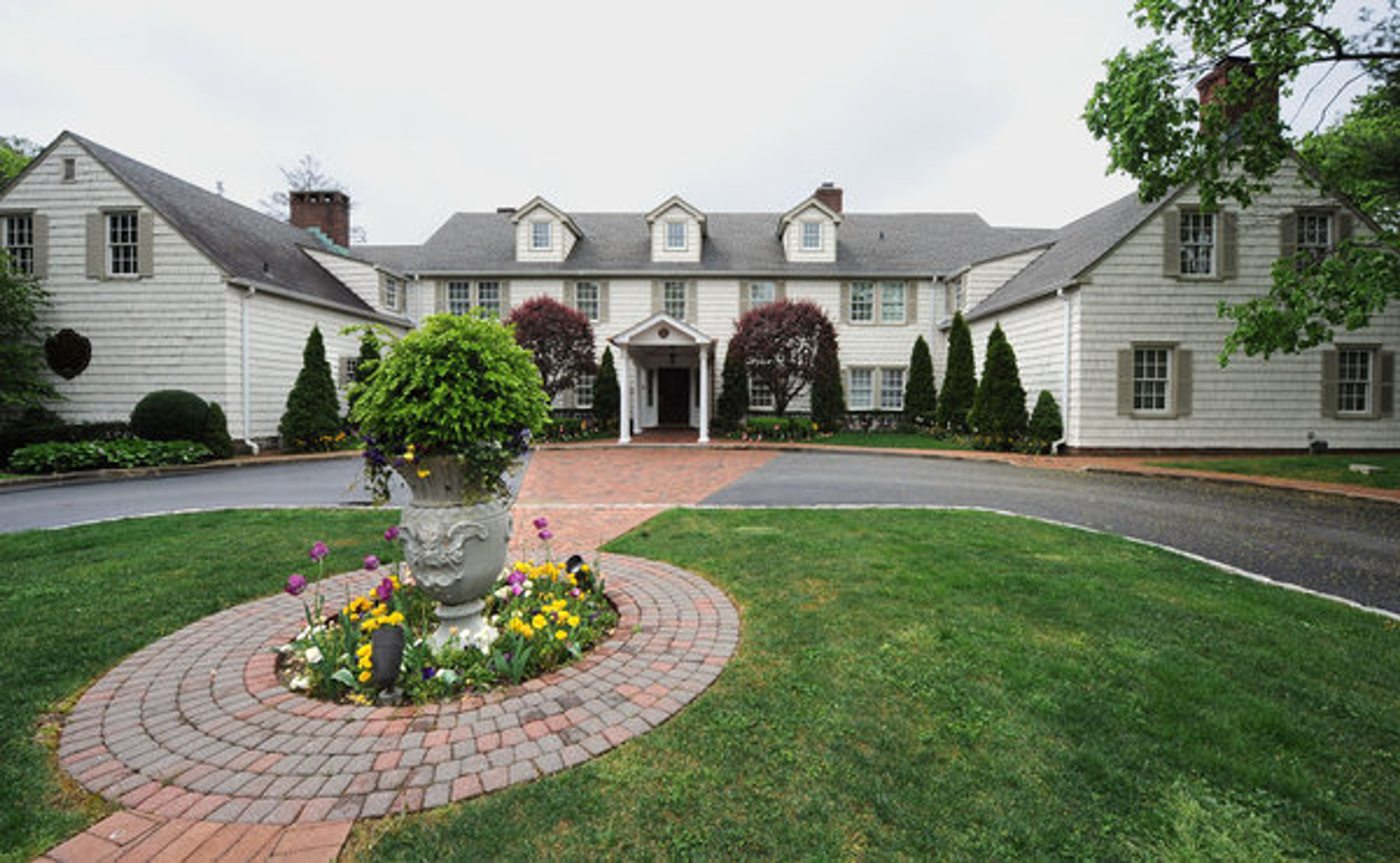 Cover photo of The Royalton On The Greens