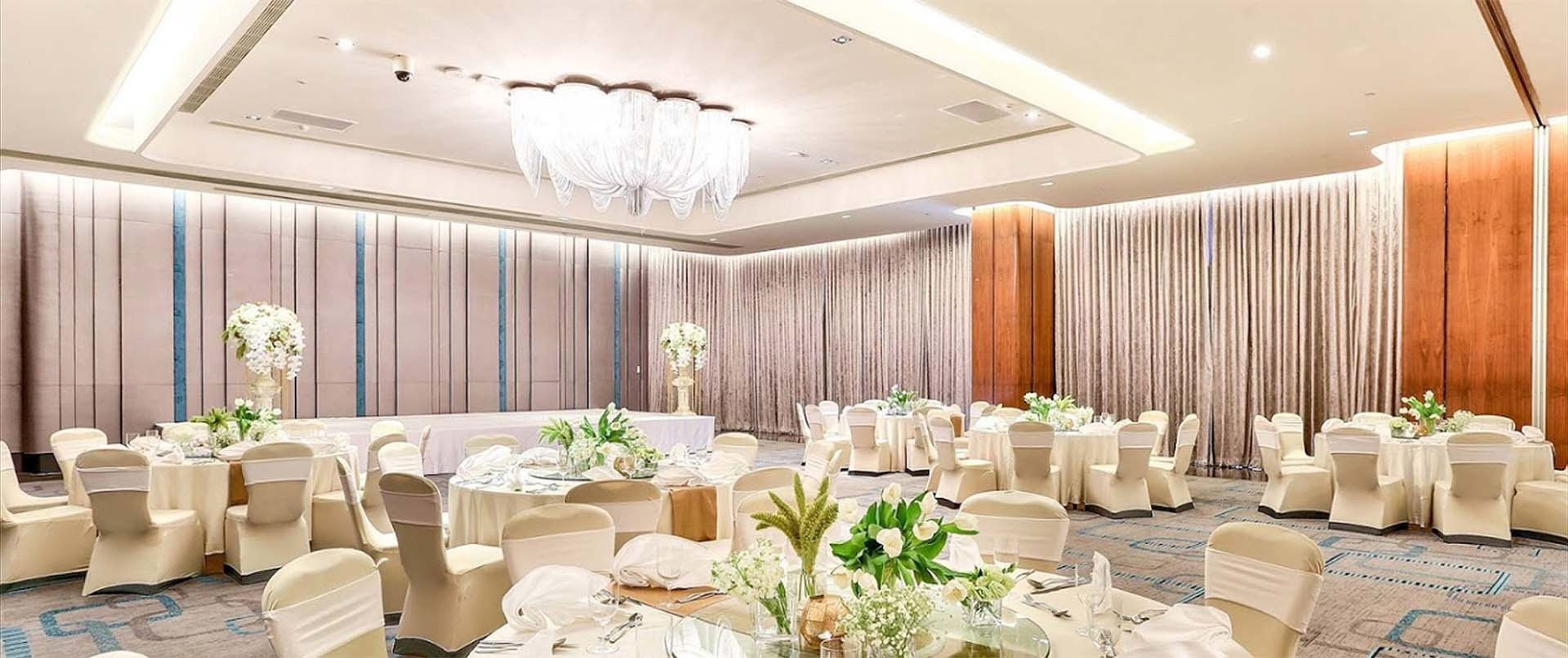 Cover photo of Doubletree Hotel San Jose