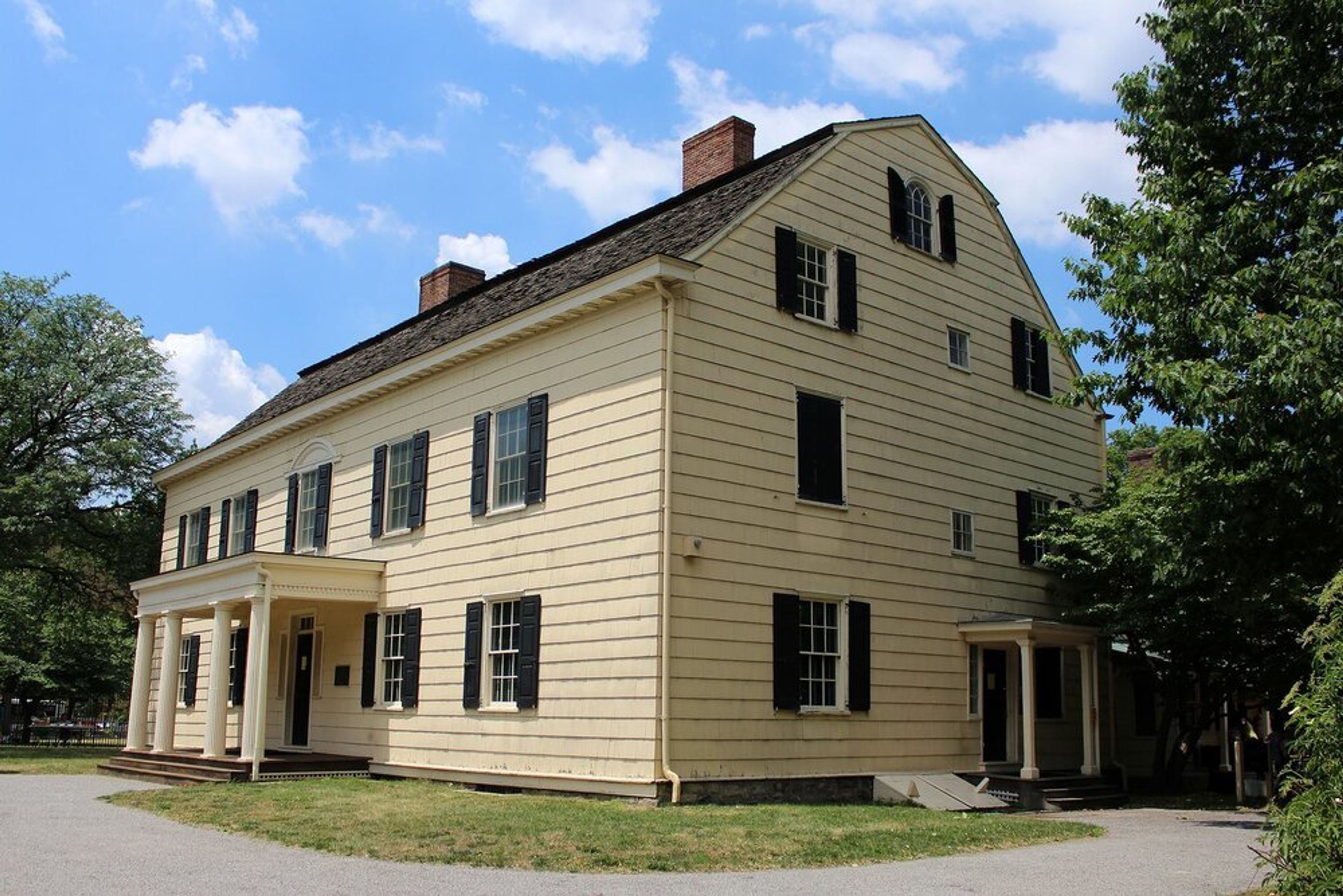 Cover photo of King Manor Museum