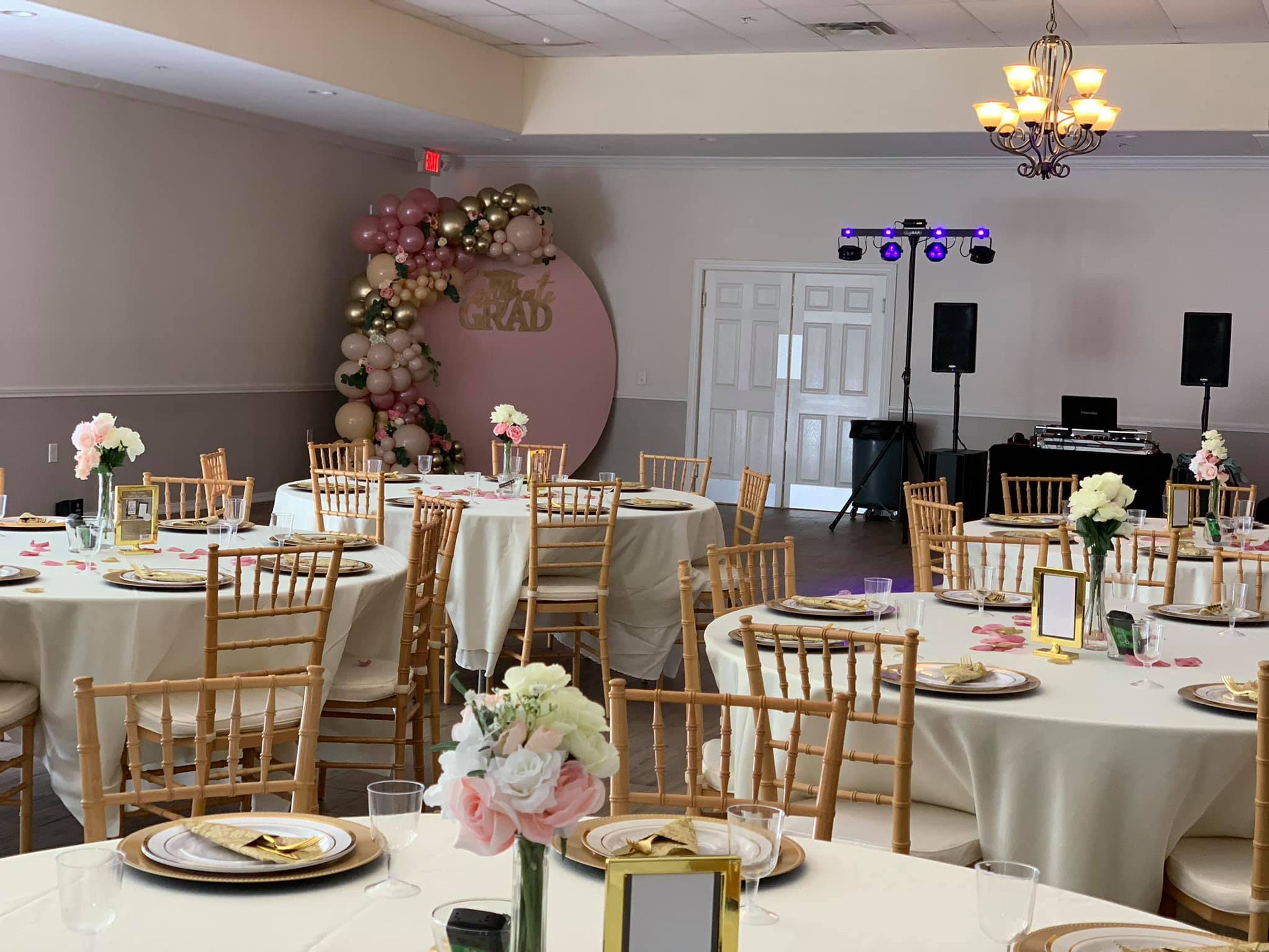 Cover photo of Angel Oaks Events
