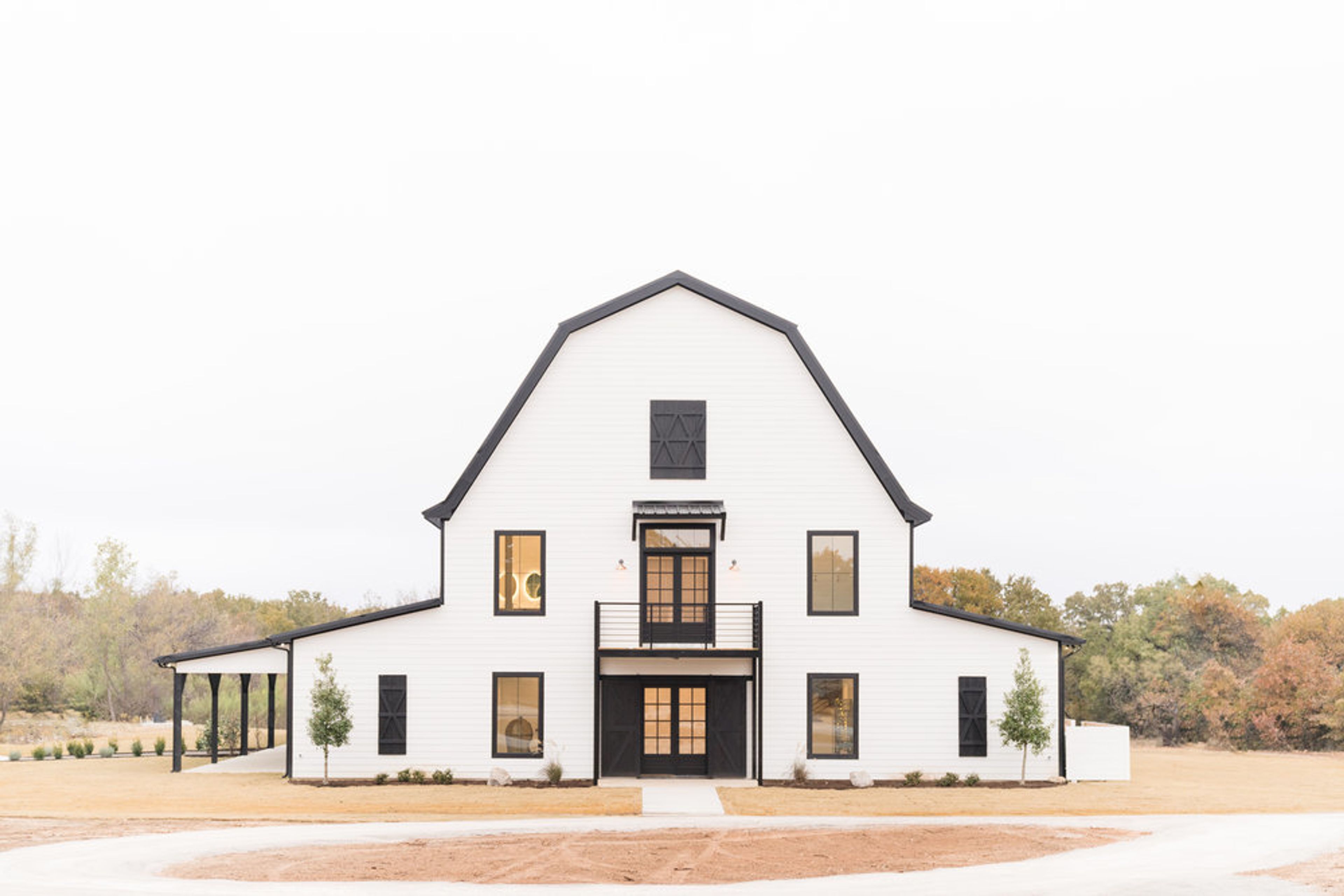 Cover photo of The Barn at Paradise Plantation