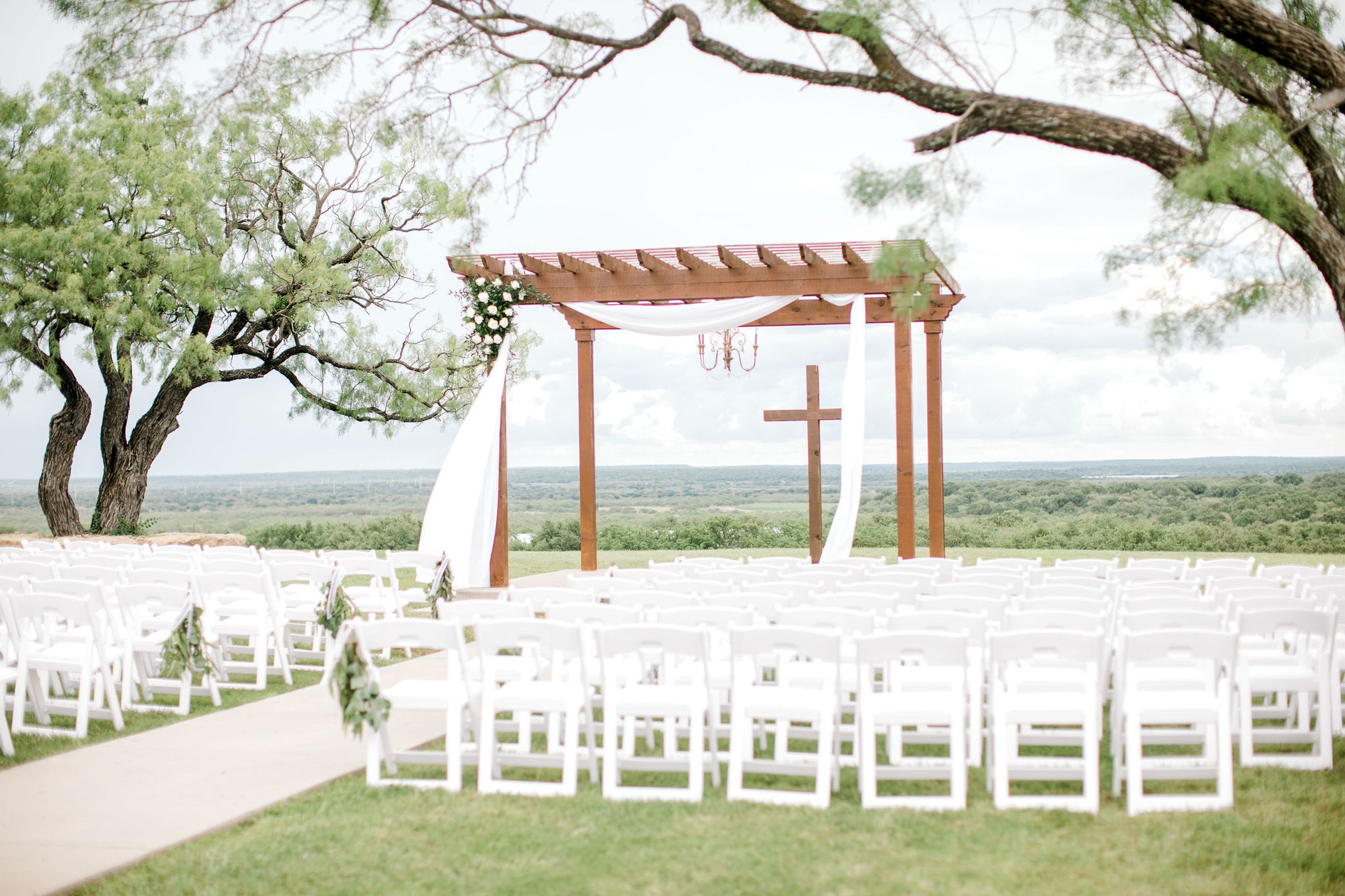 Cover photo of Chandelier Ridge Wedding and Event Venue