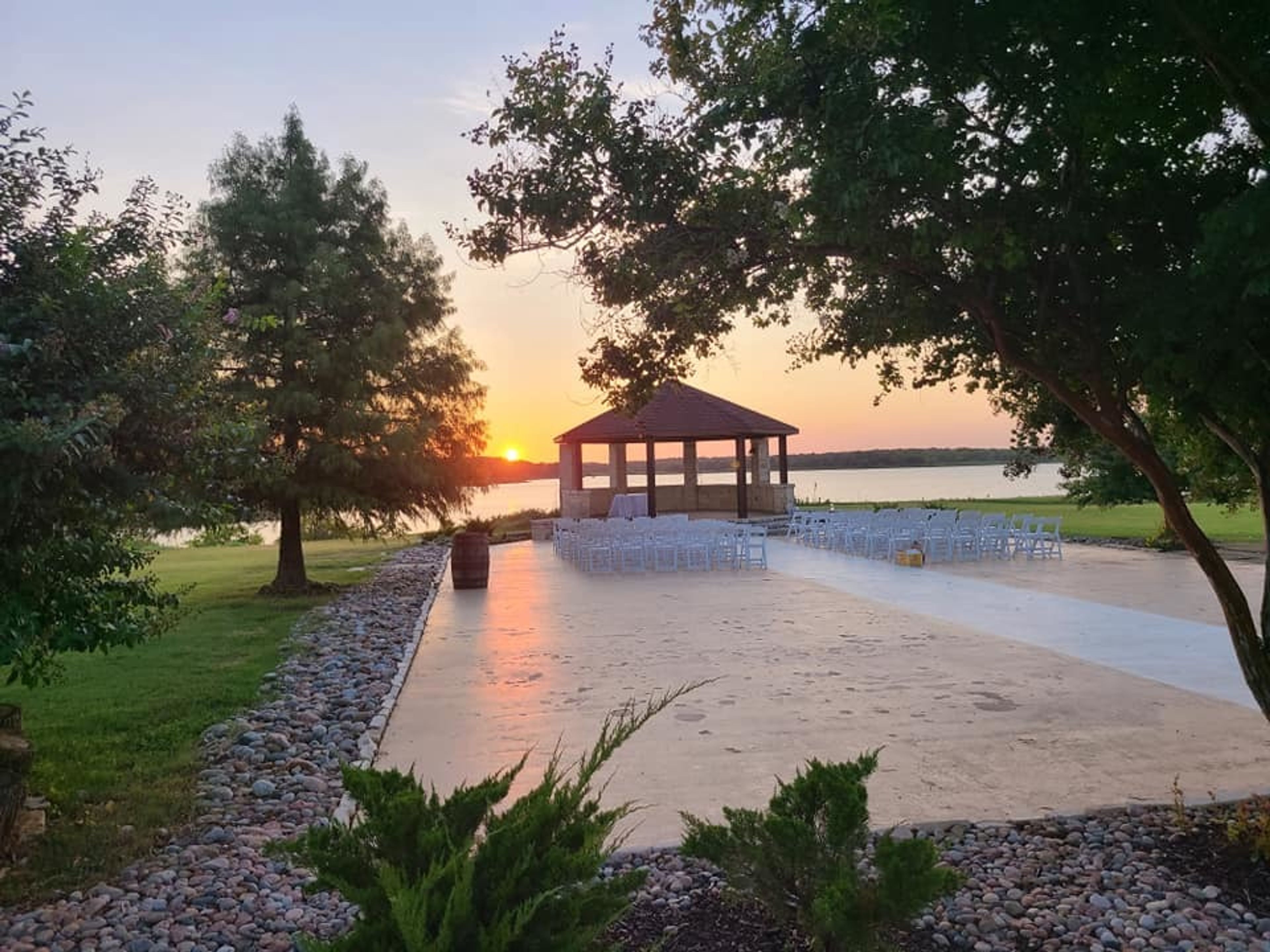 Cover photo of Paradise Cove at Lake Grapevine