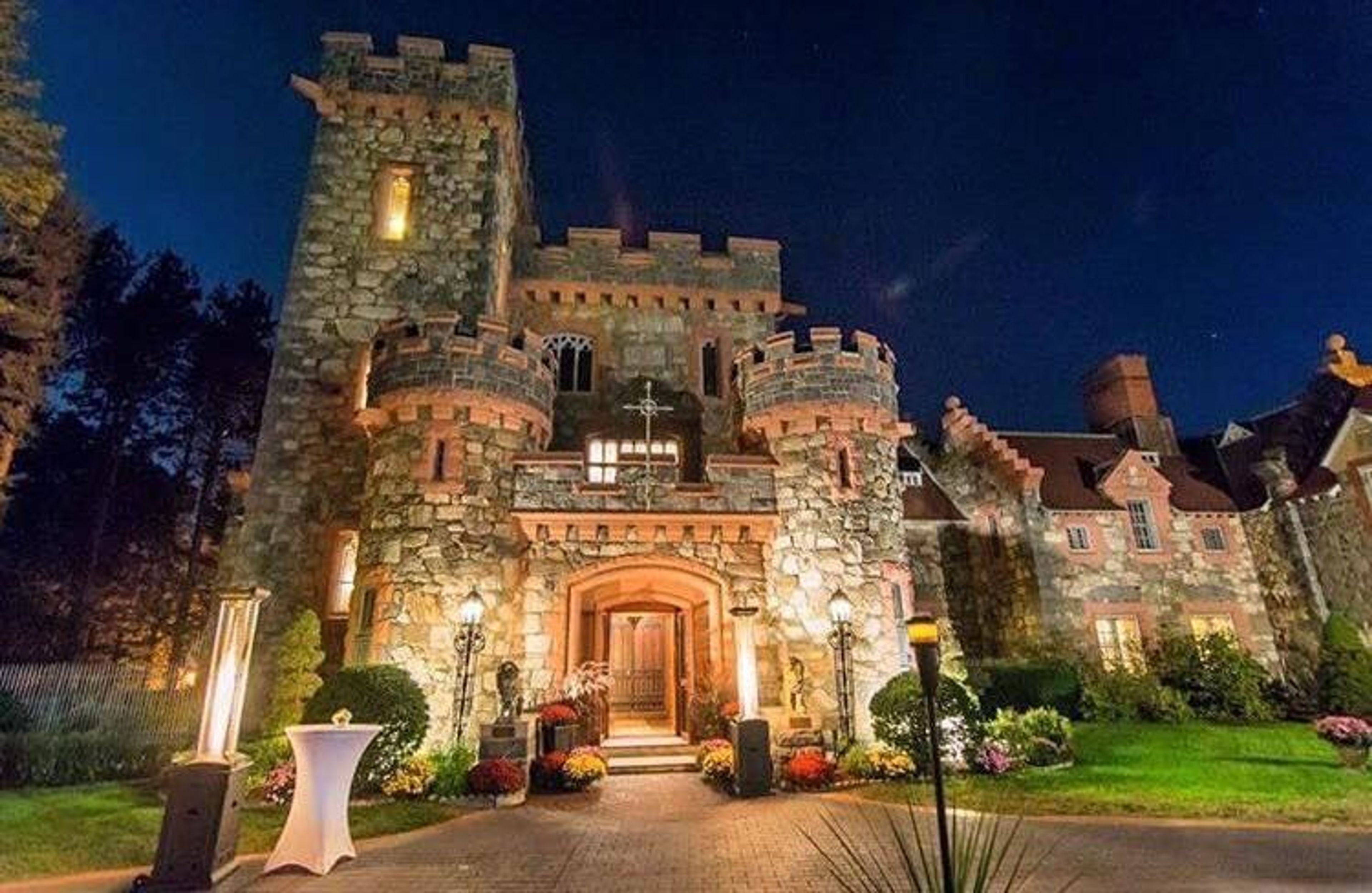 Cover photo of Searles Castle at Windham