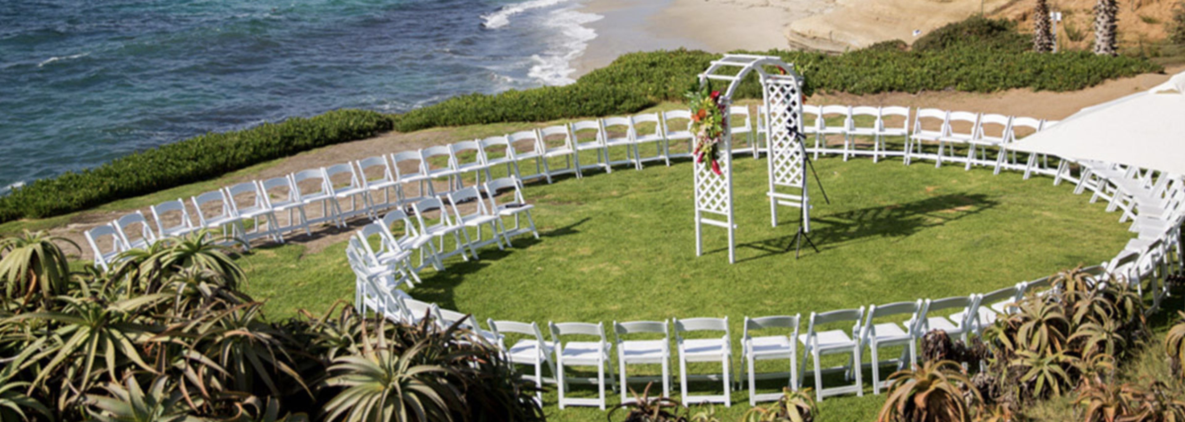 Cover photo of Pantai Inn