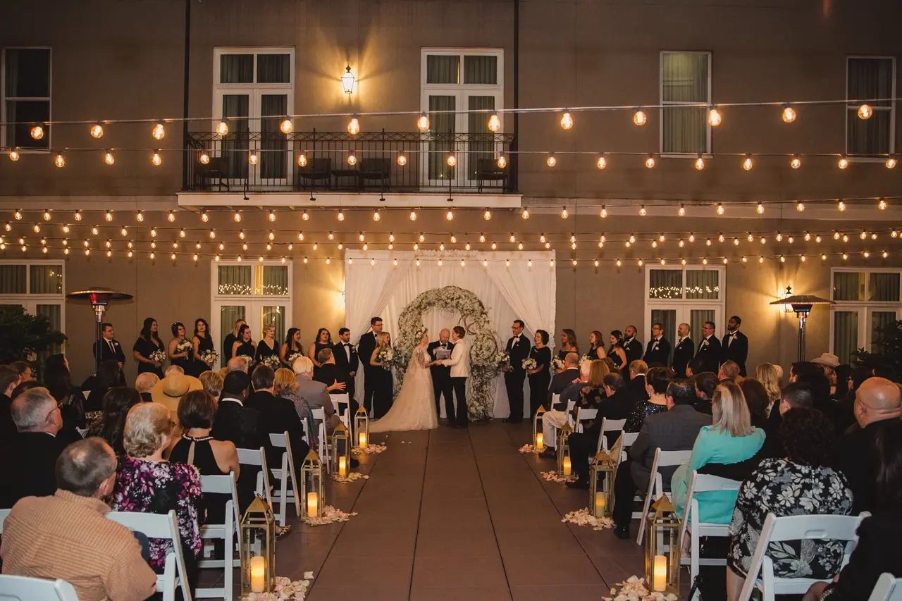 I Run For Wine: New Orleans Mardi Gras World, image size:1280x853