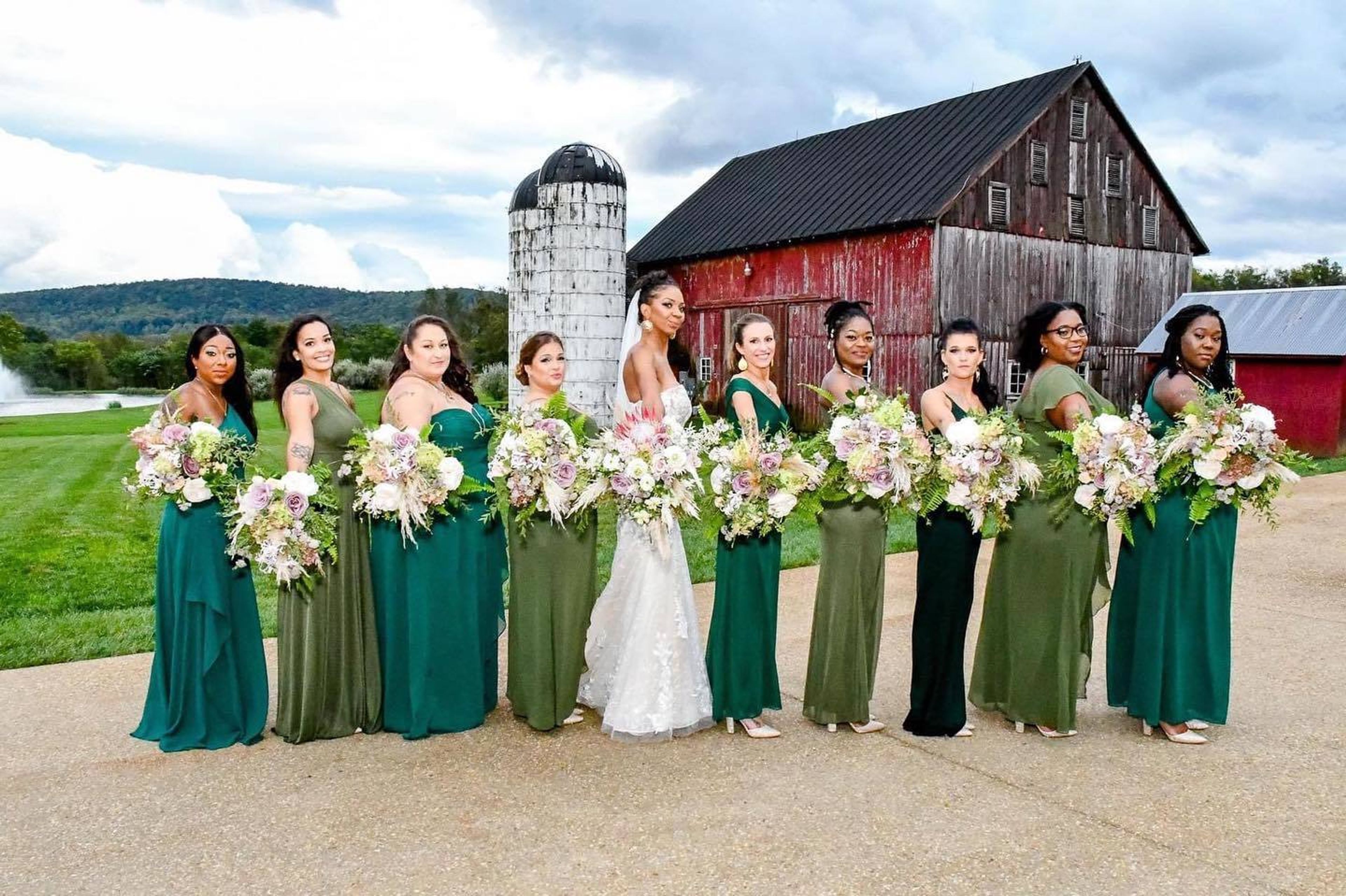 Cover photo of Ultimate Floral Designs