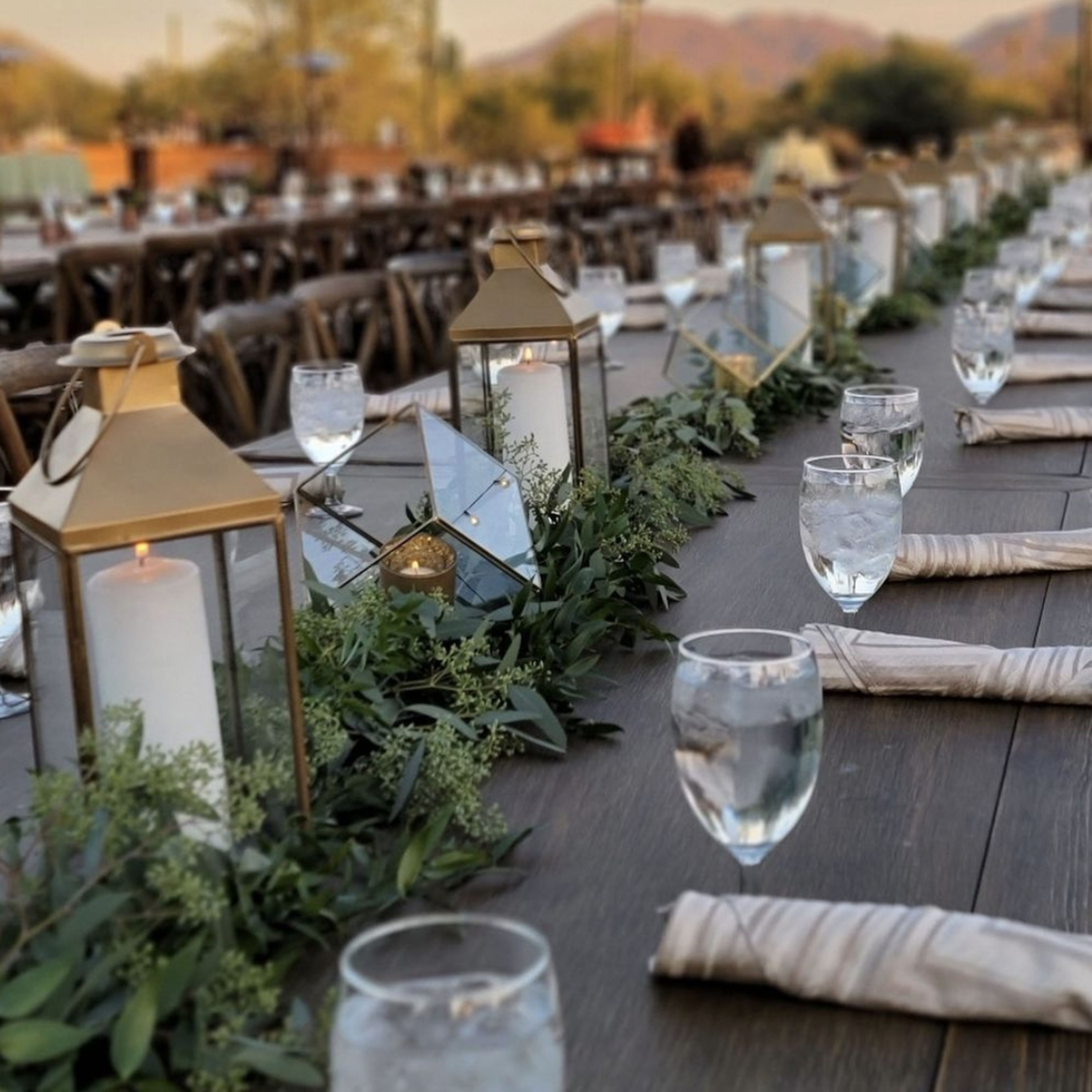 Cover photo of Brady's Floral Gallery