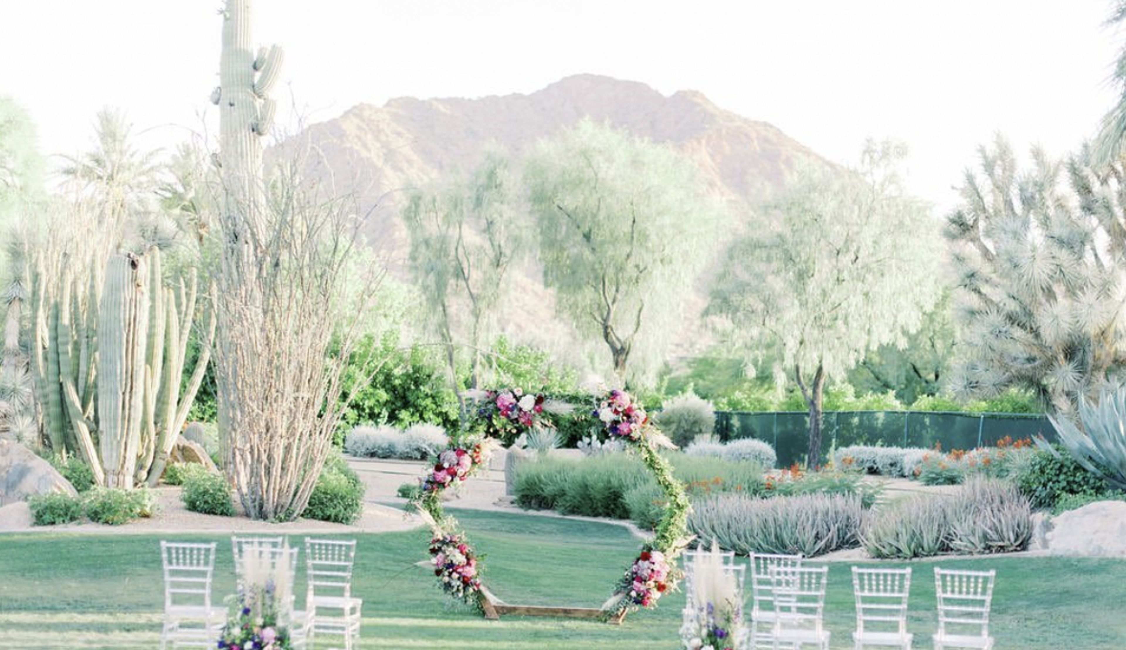 Cover photo of Lena's Flowers & Catering