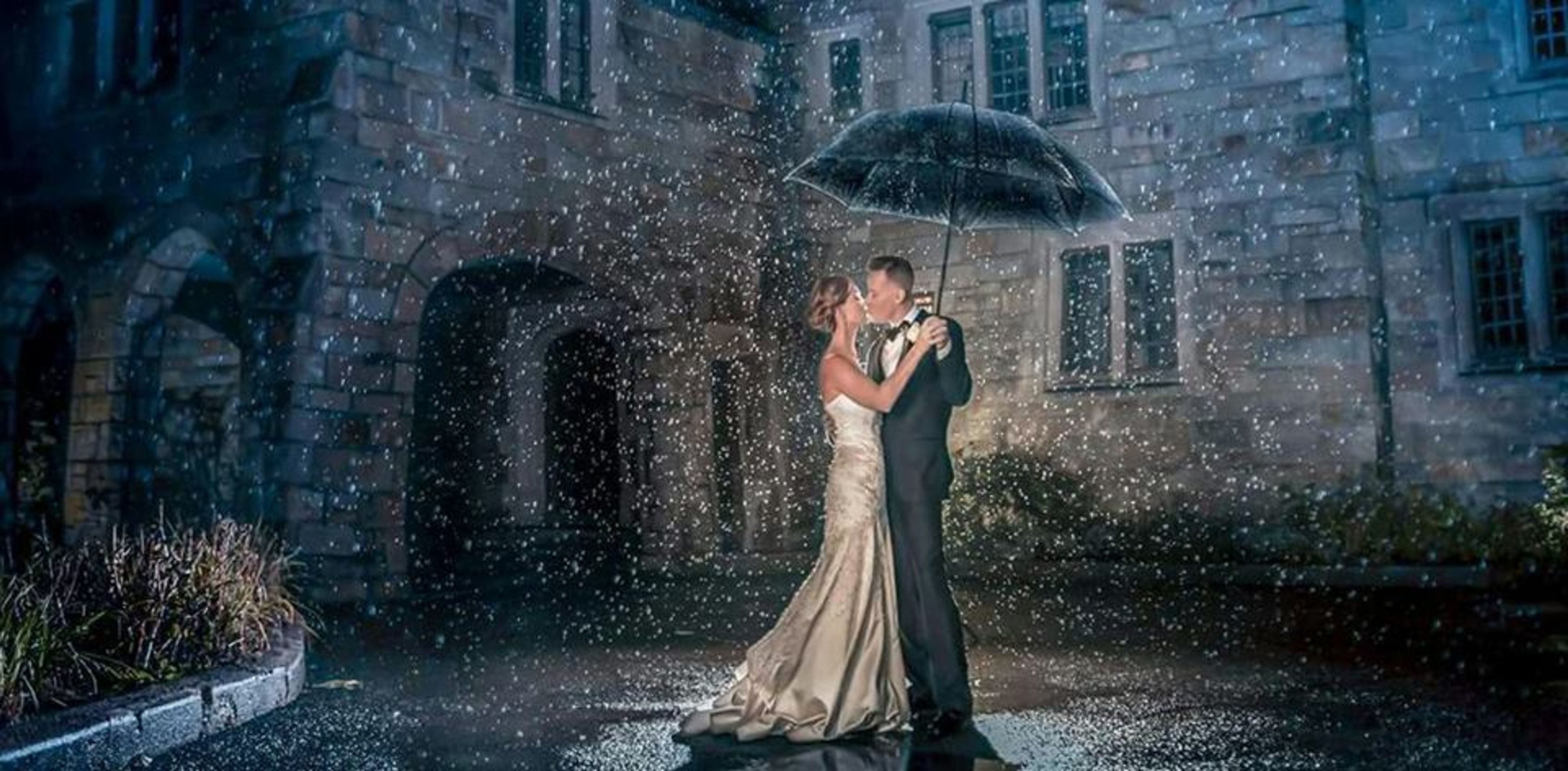 Cover photo of Modern Fotographic by Dave Noonan