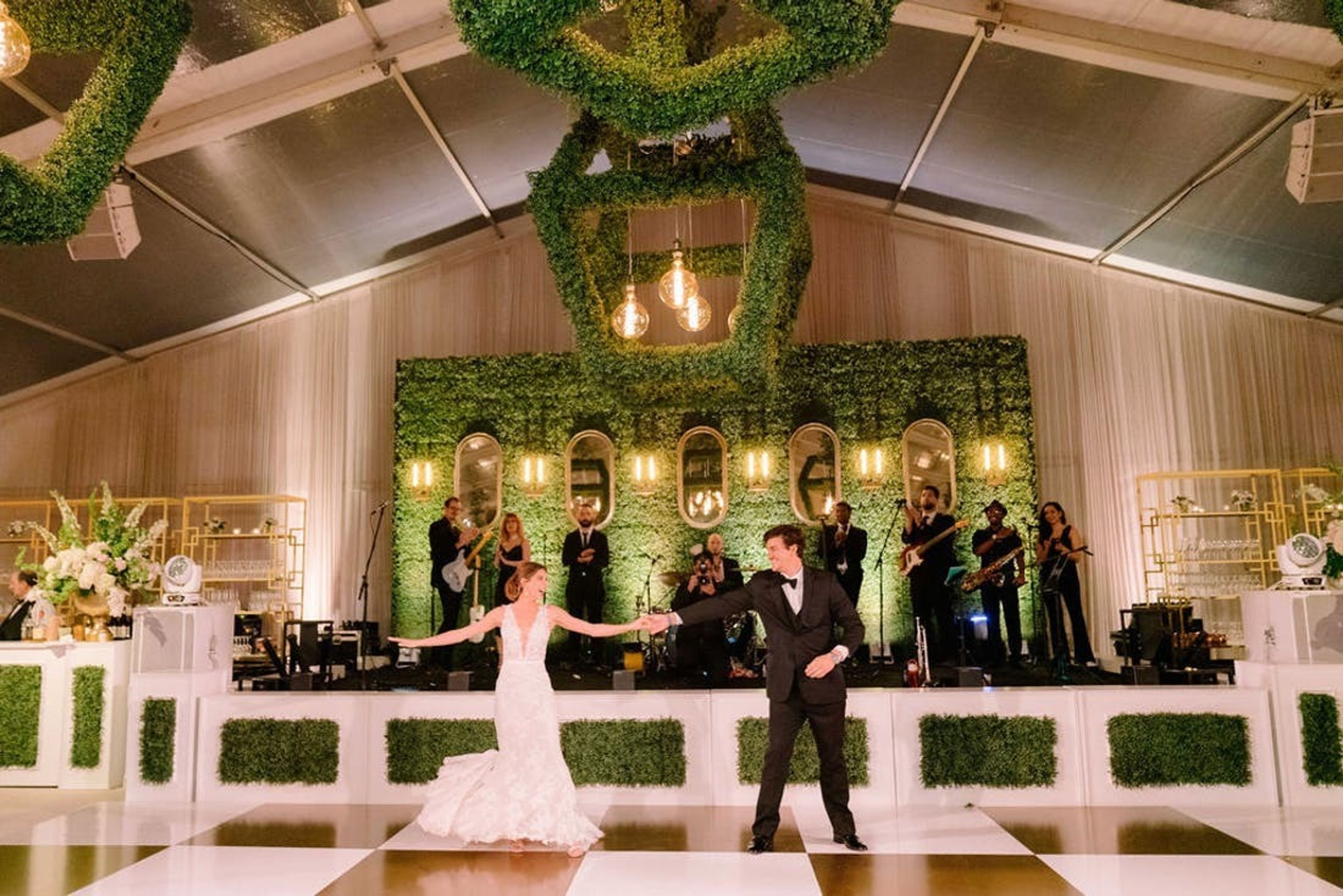 Cover photo of Stephania Campos Photography