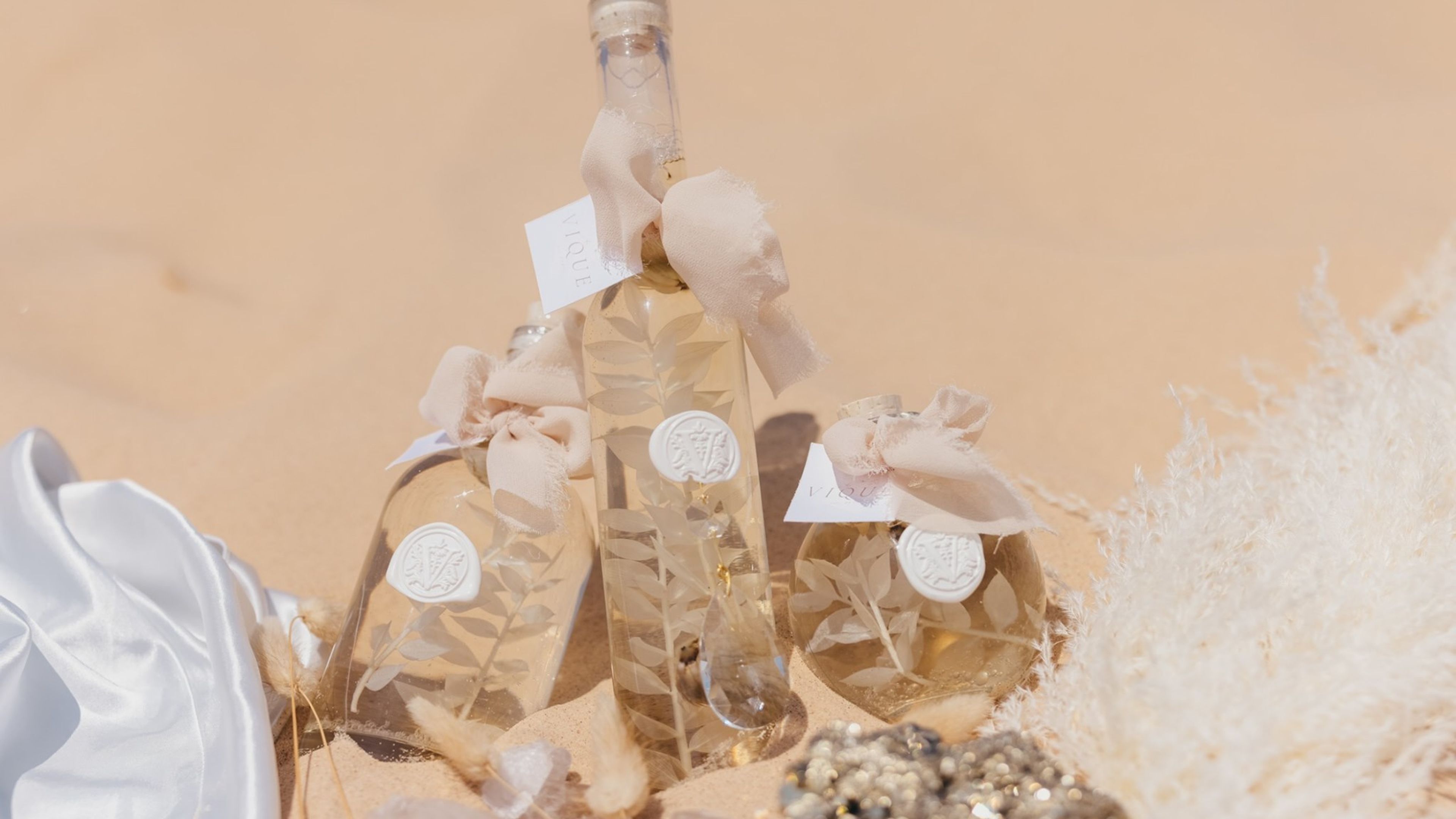 Cover photo of Vique Botanical