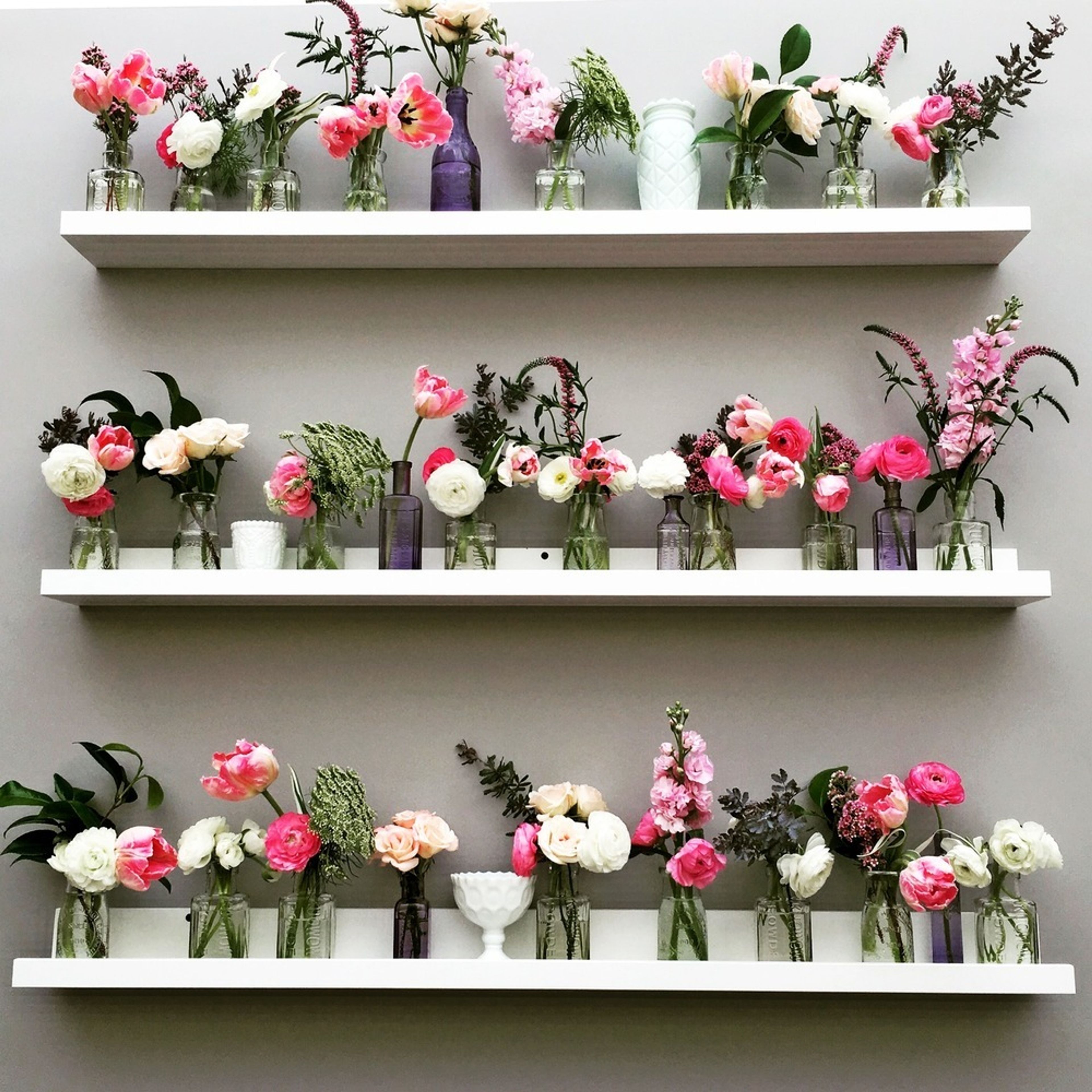 Cover photo of Sara Florals