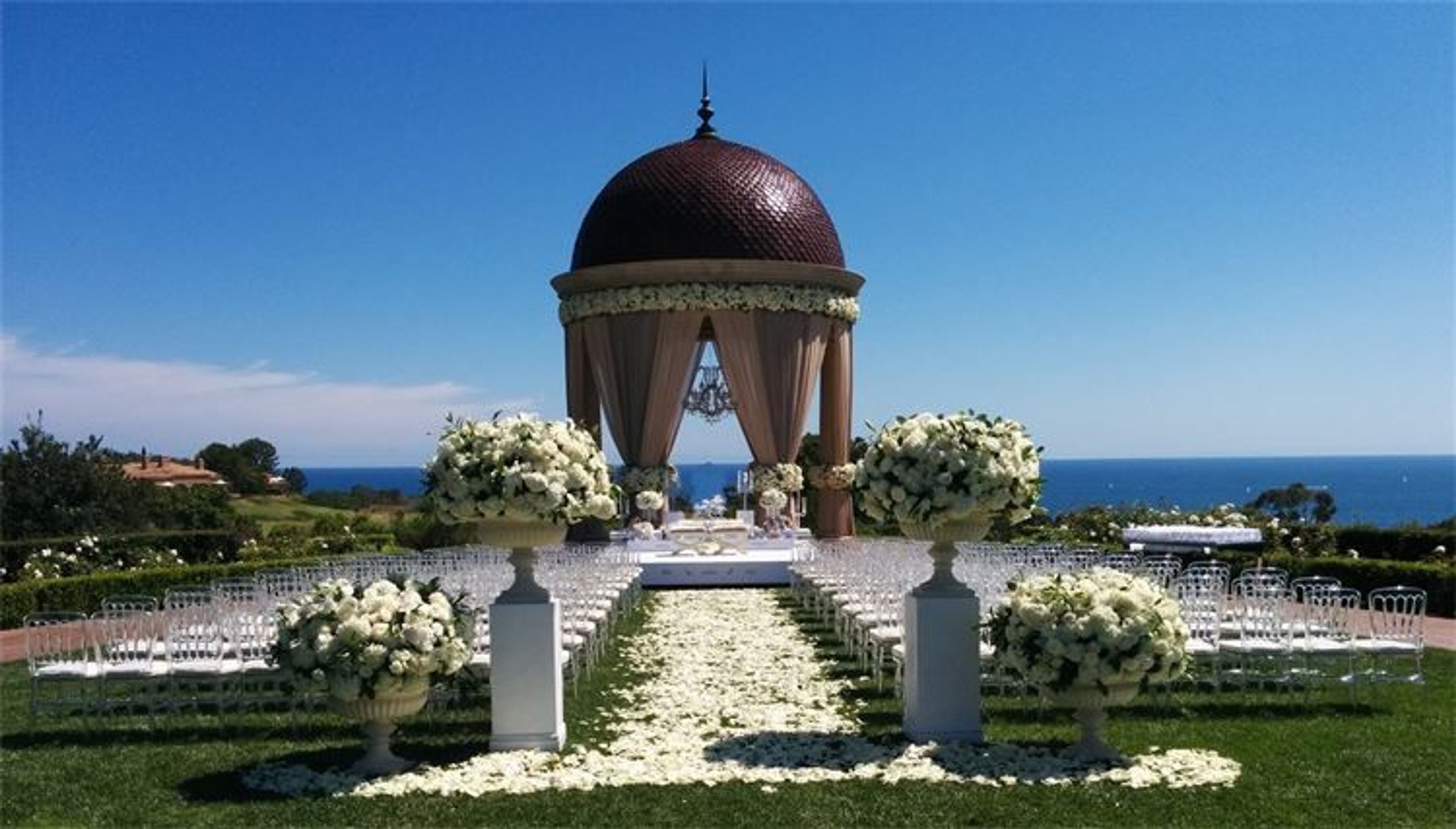 Cover photo of Elegant Sofreh Design