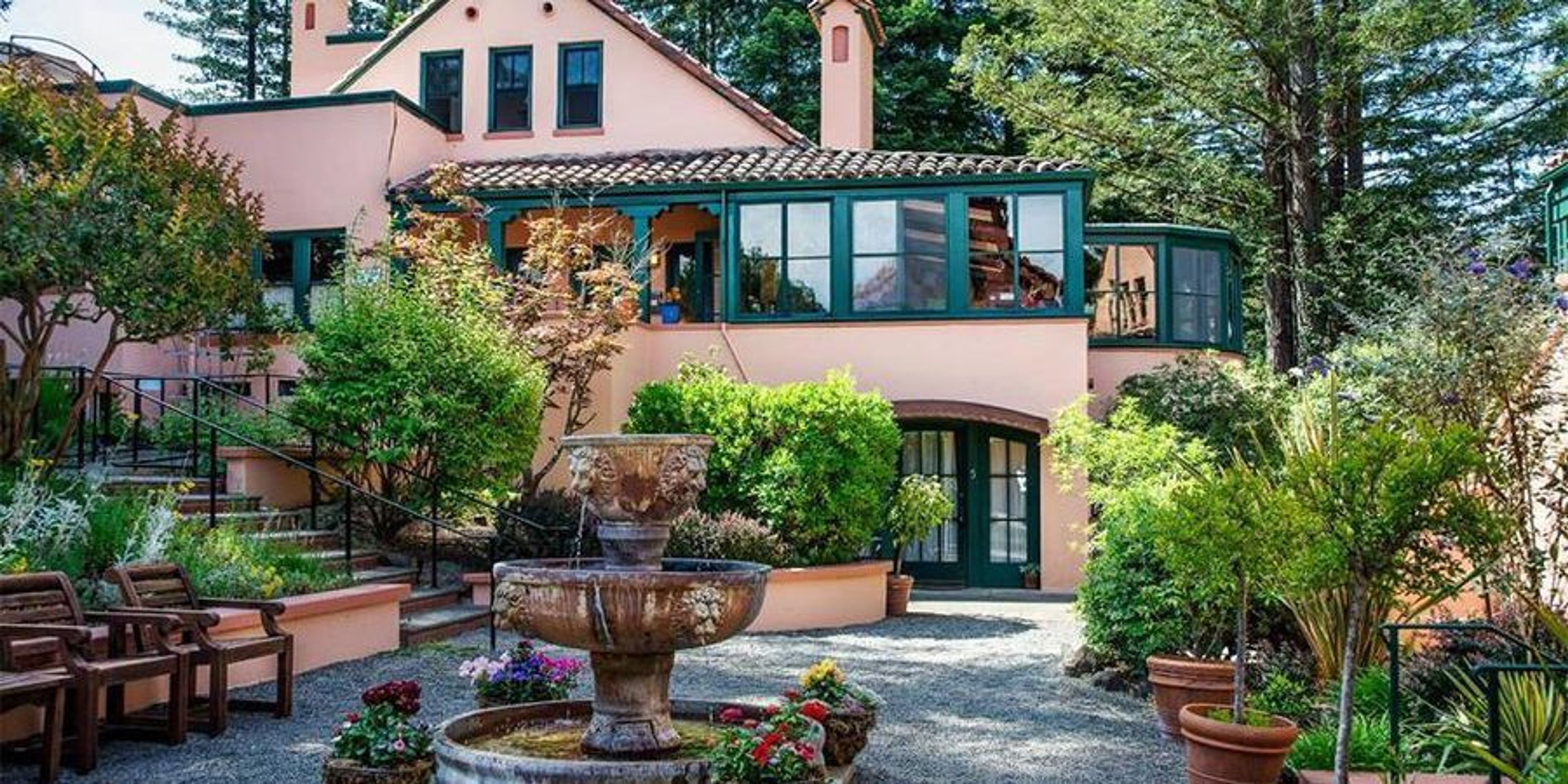 Cover photo of Applewood Inn