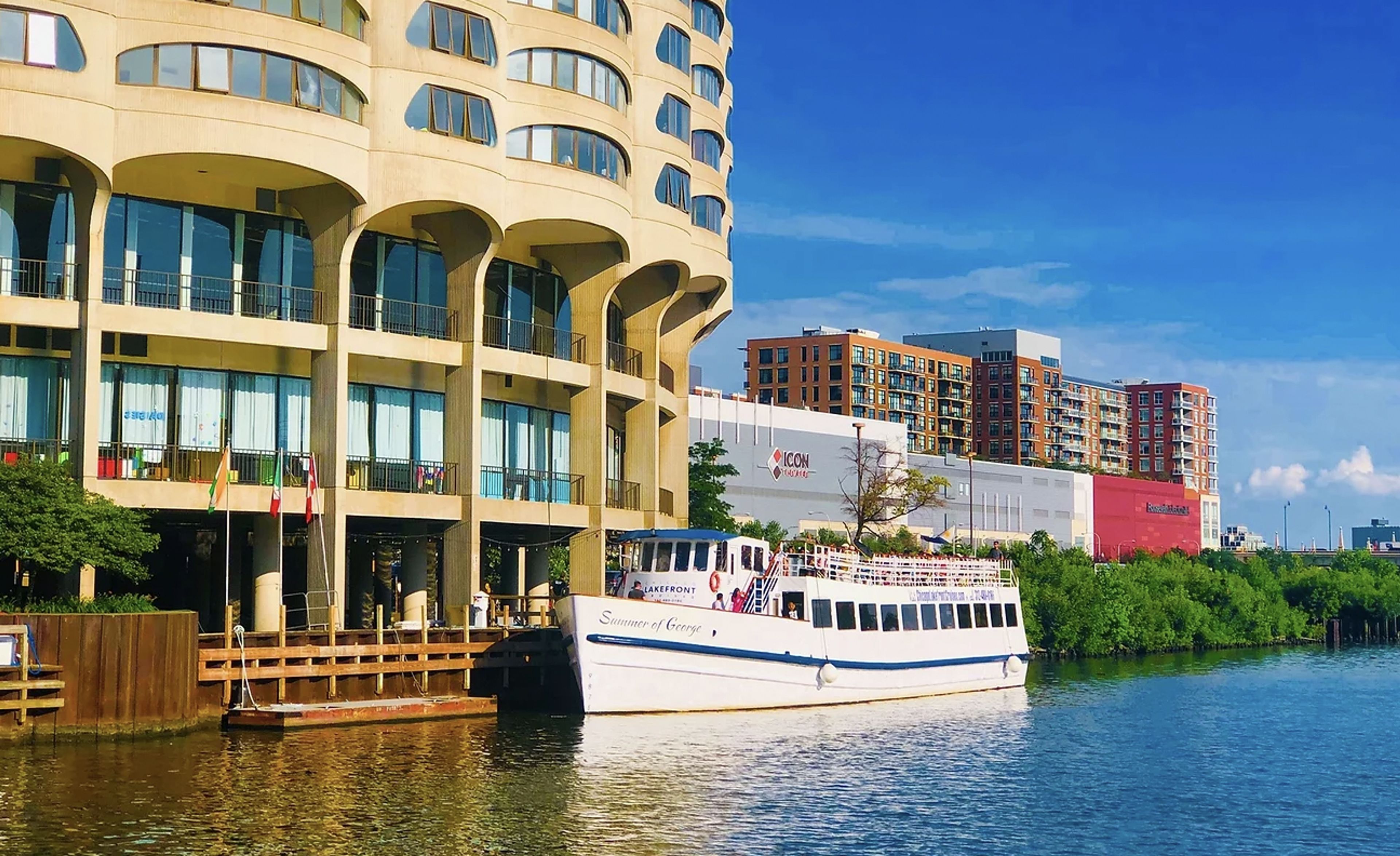 Cover photo of Chicago Lakefront Cruises
