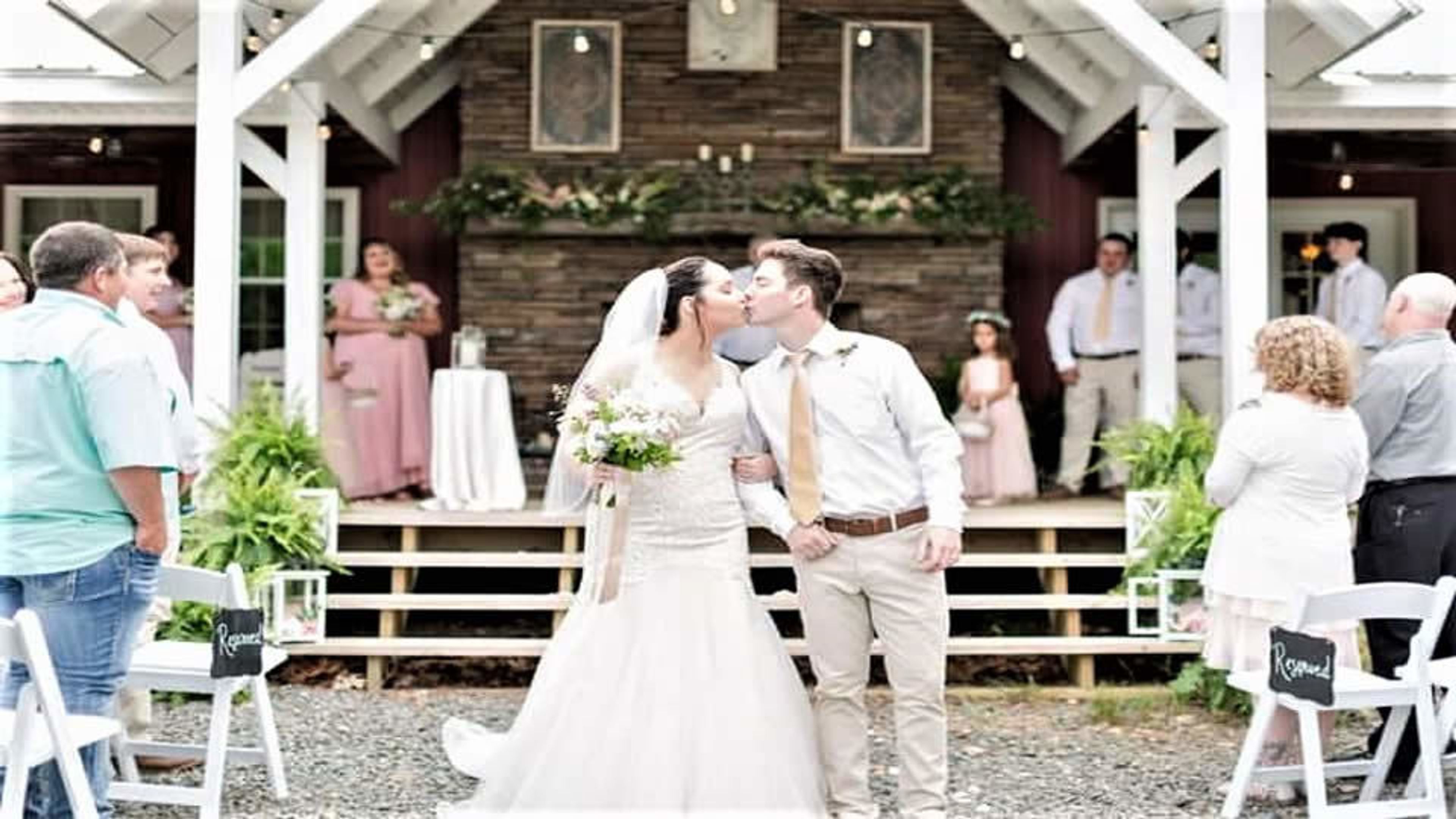 Cover photo of Red Hill Farms Wedding & Event Venue