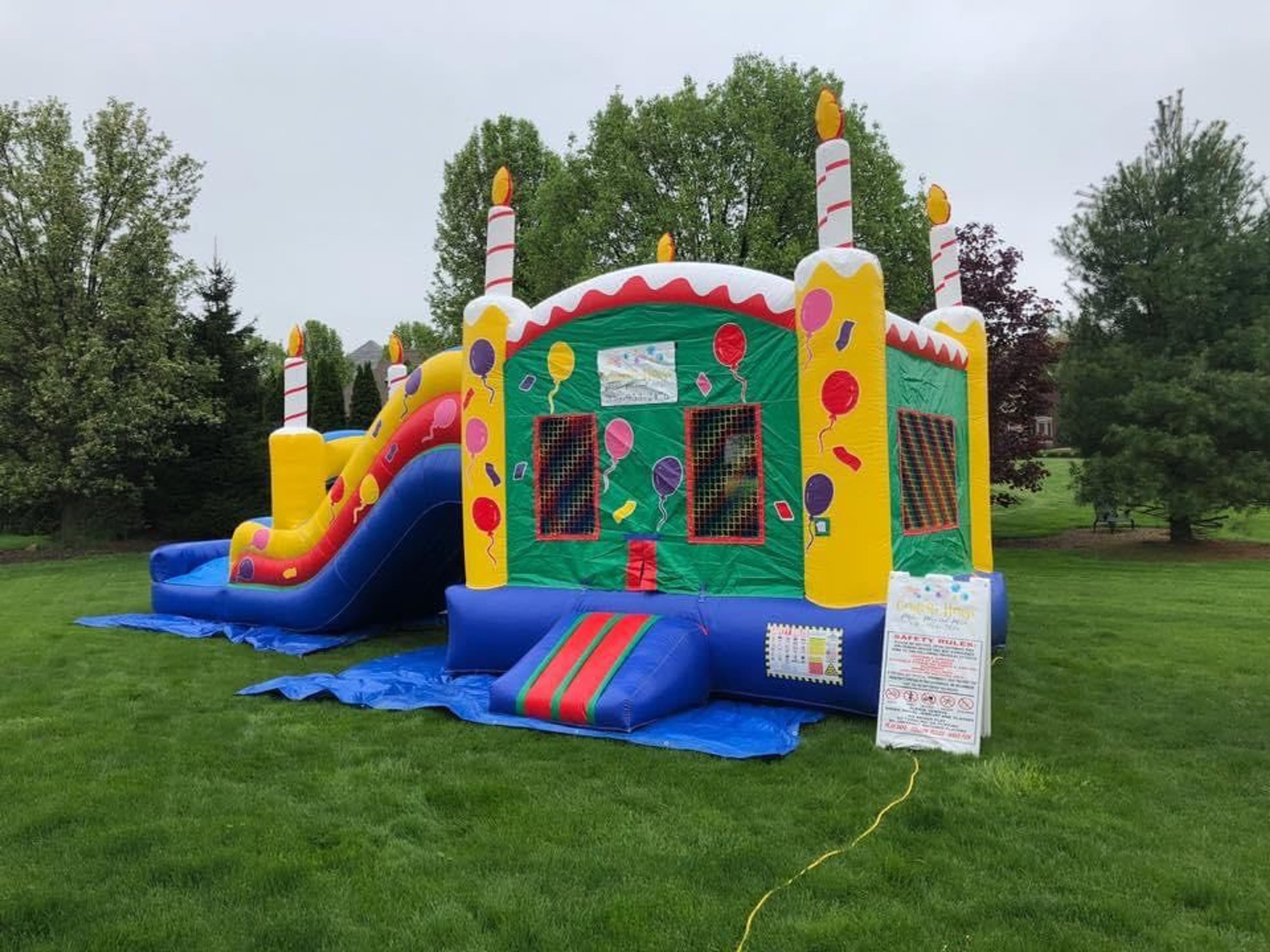 Cover photo of Confetti Event Rentals