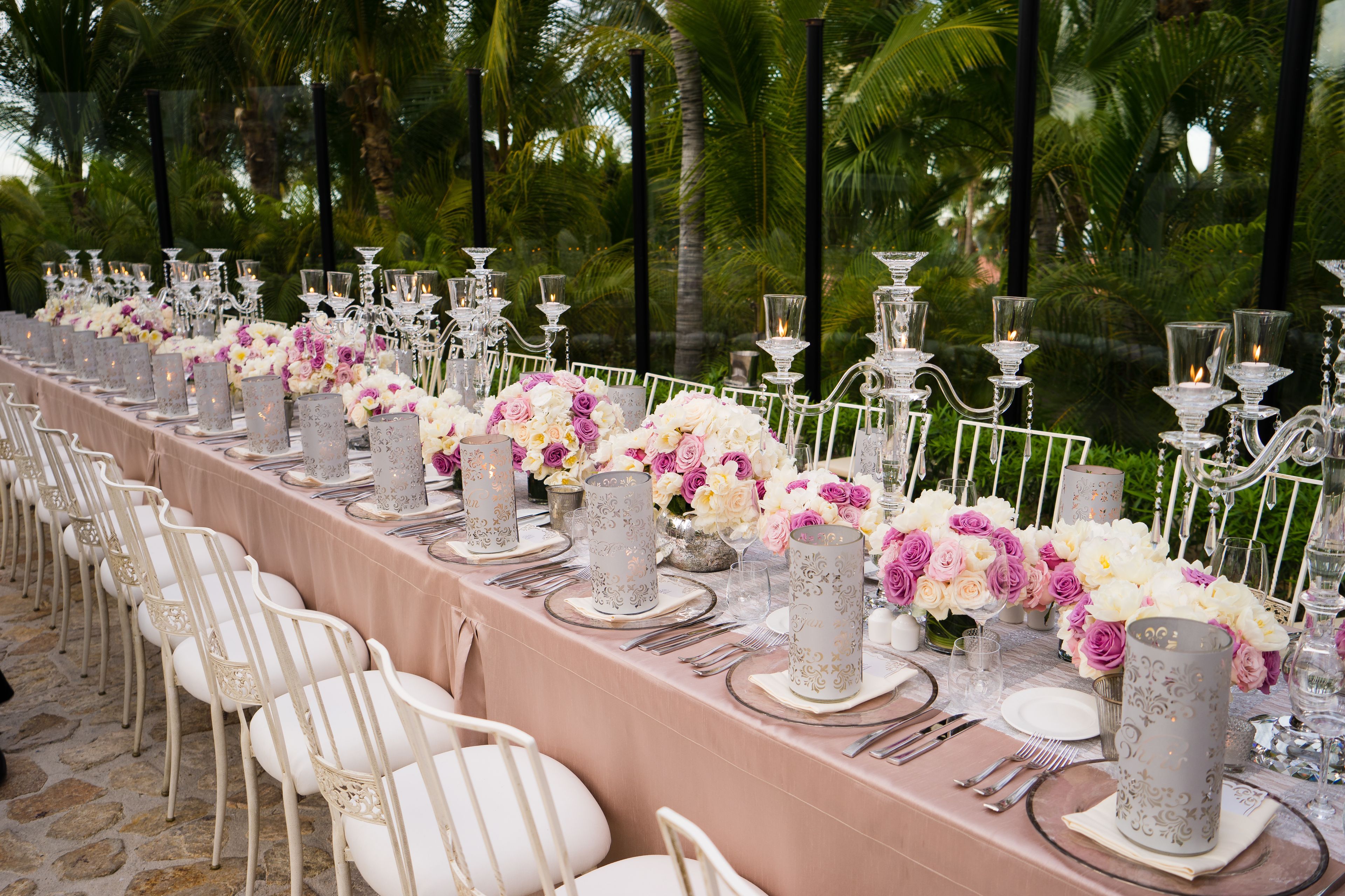 Cover photo of ELENA DAMY