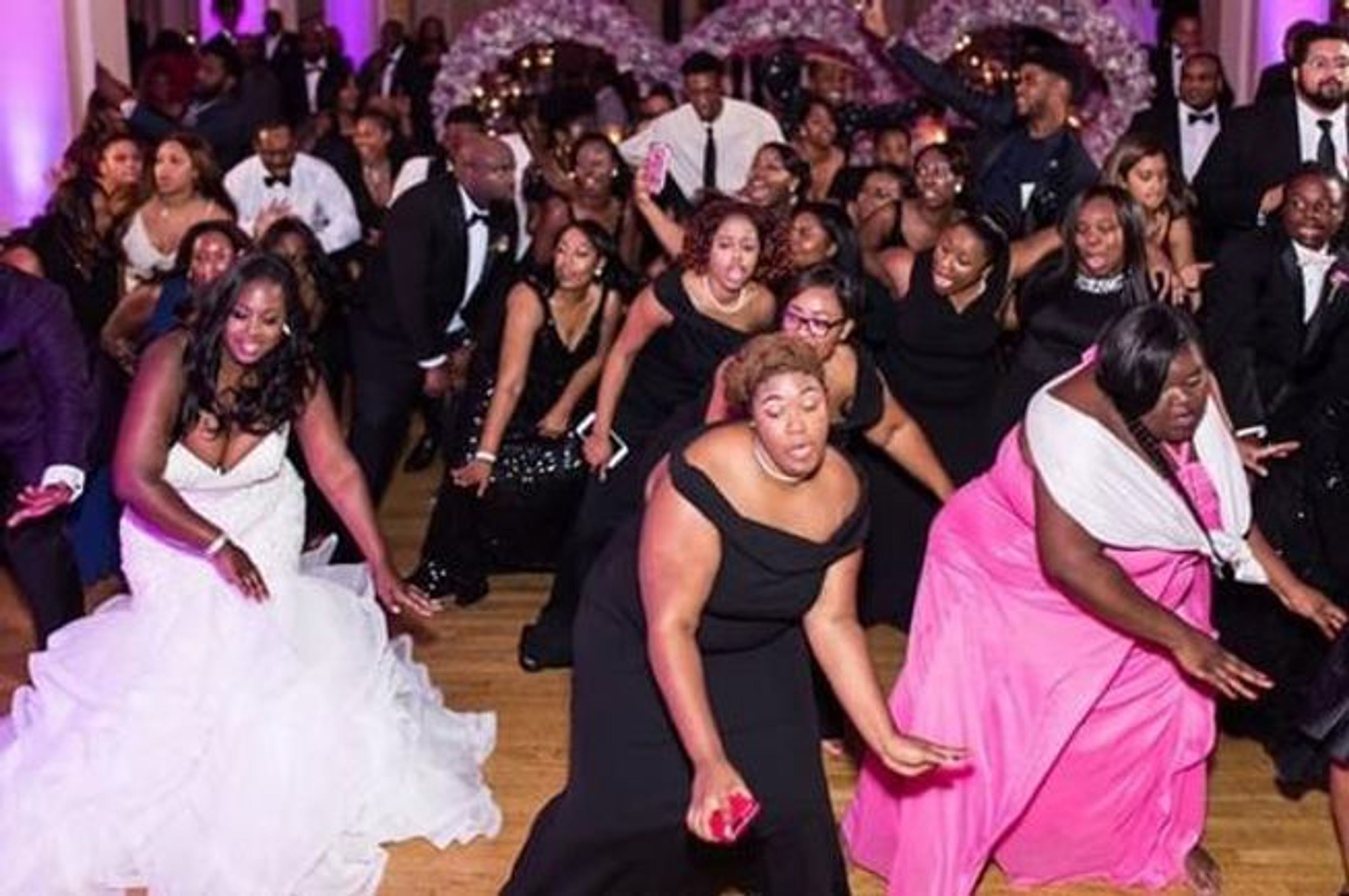 Cover photo of E-Clazz Entertainment