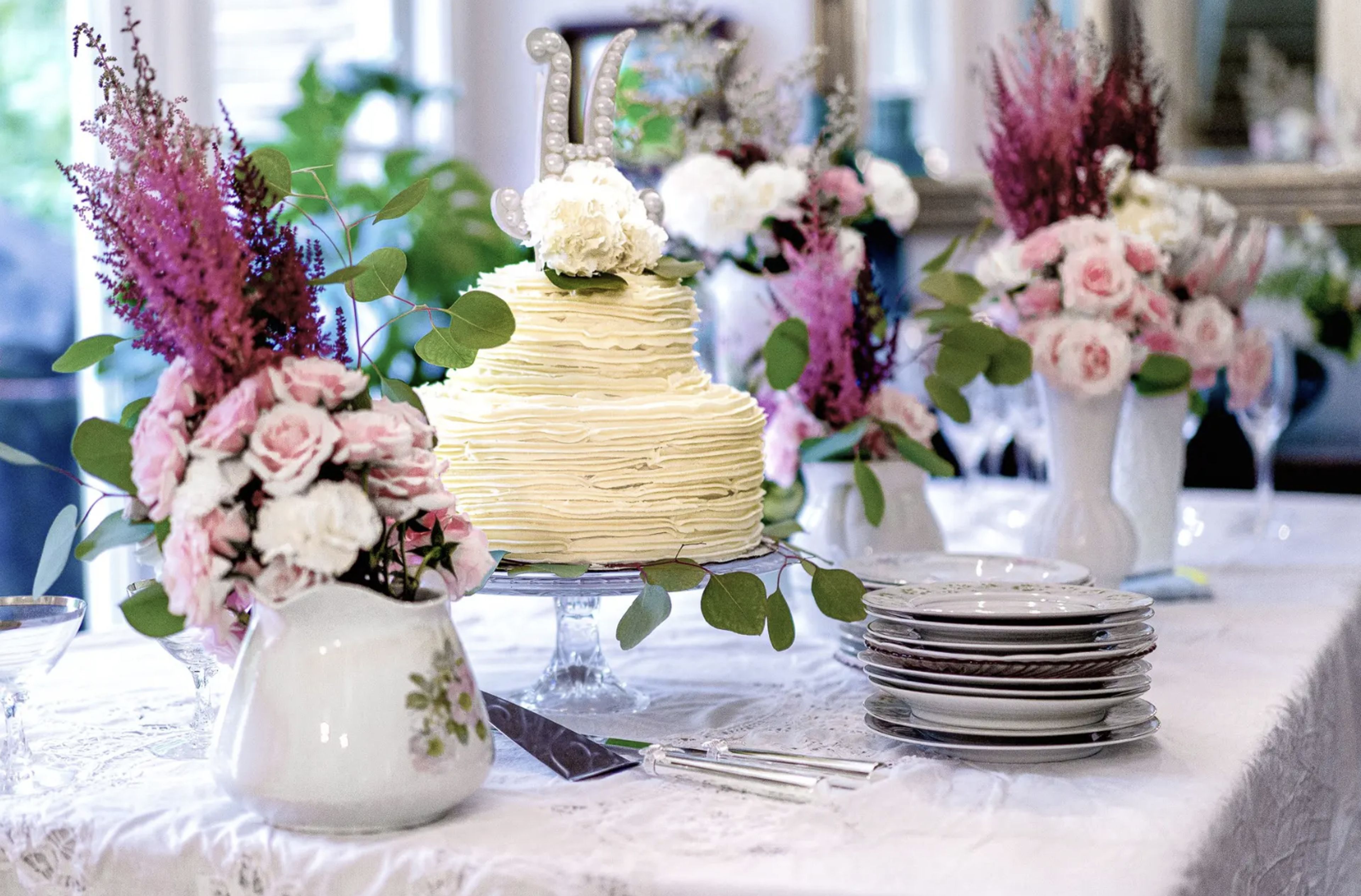 Cover photo of Eikonik Images