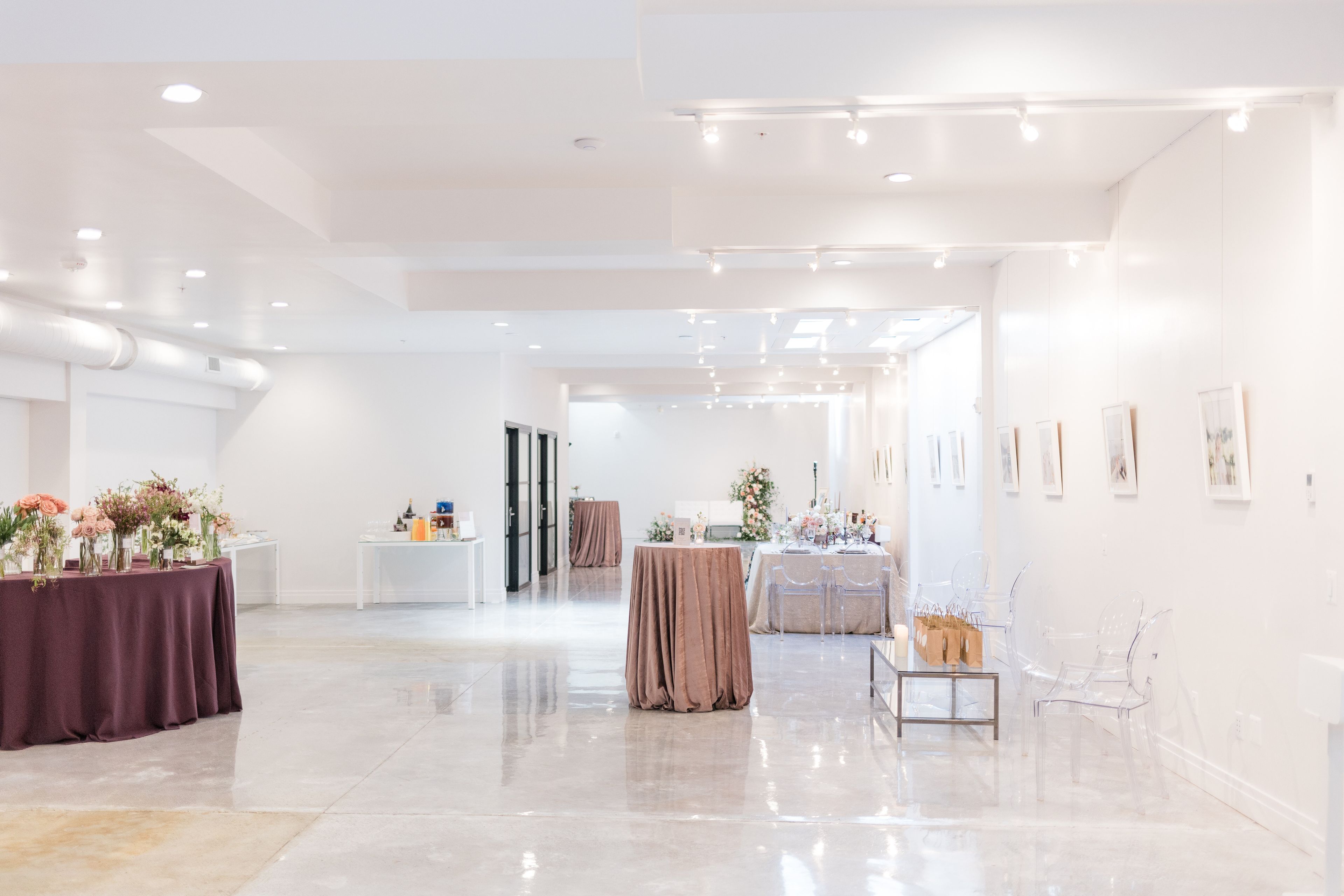 Cover photo of Fathom Gallery Georgetown