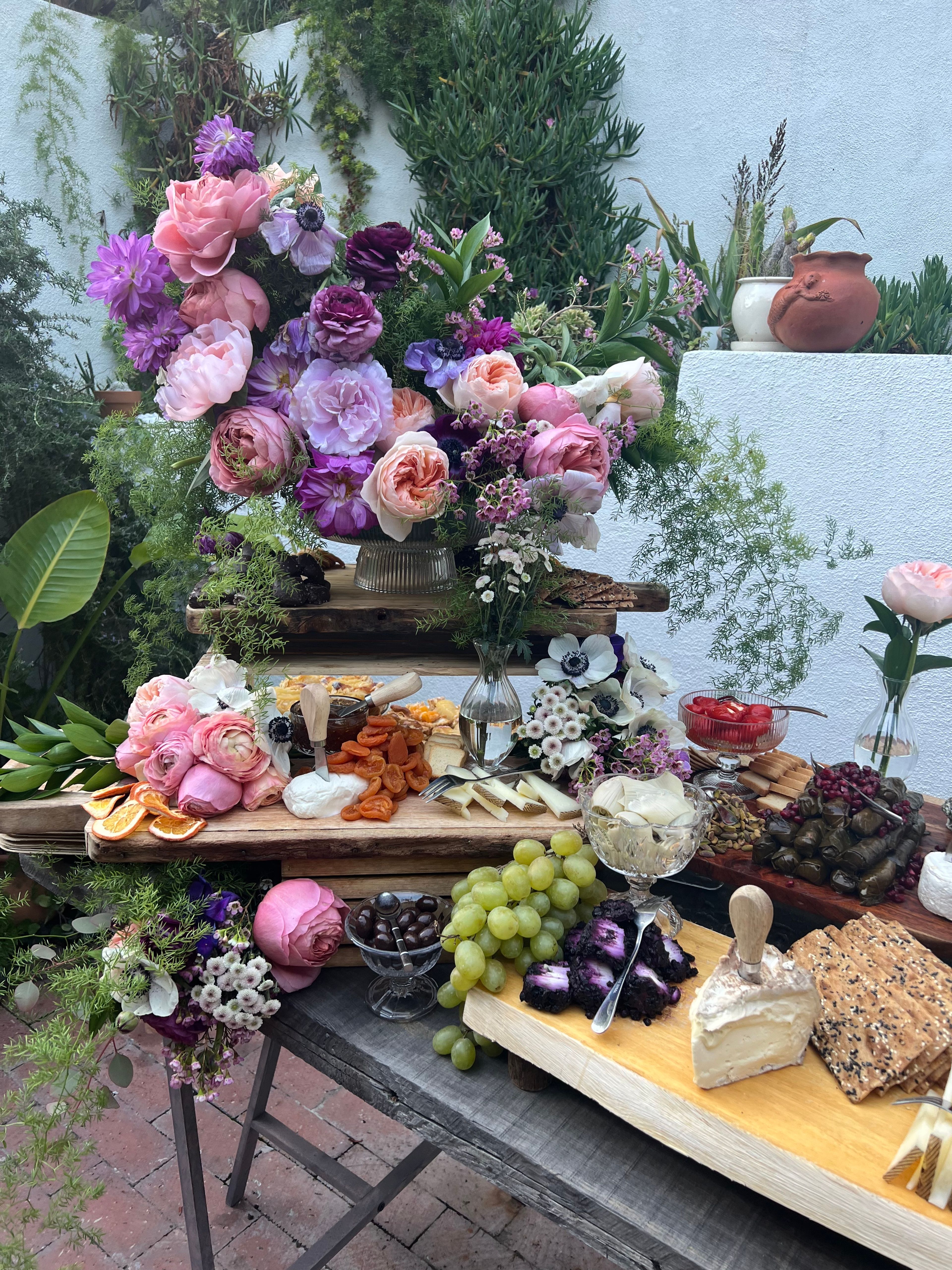 Cover photo of This Messy Table LA