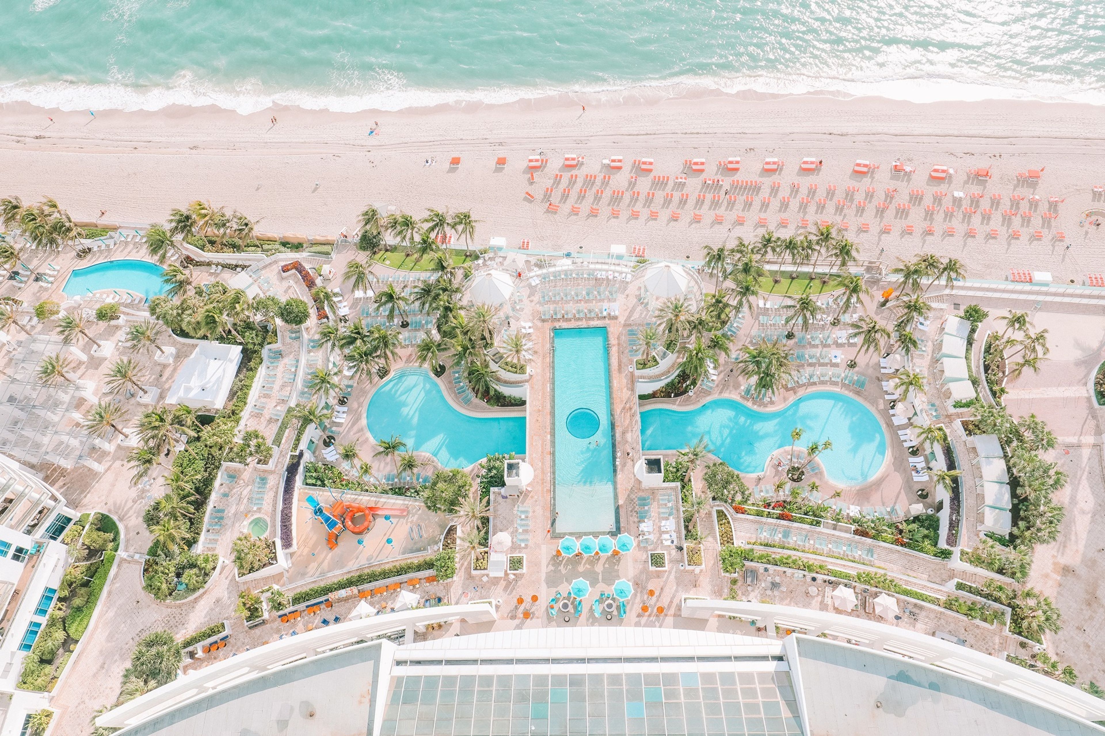 Featured photo from The Dipmoat Beach Resort