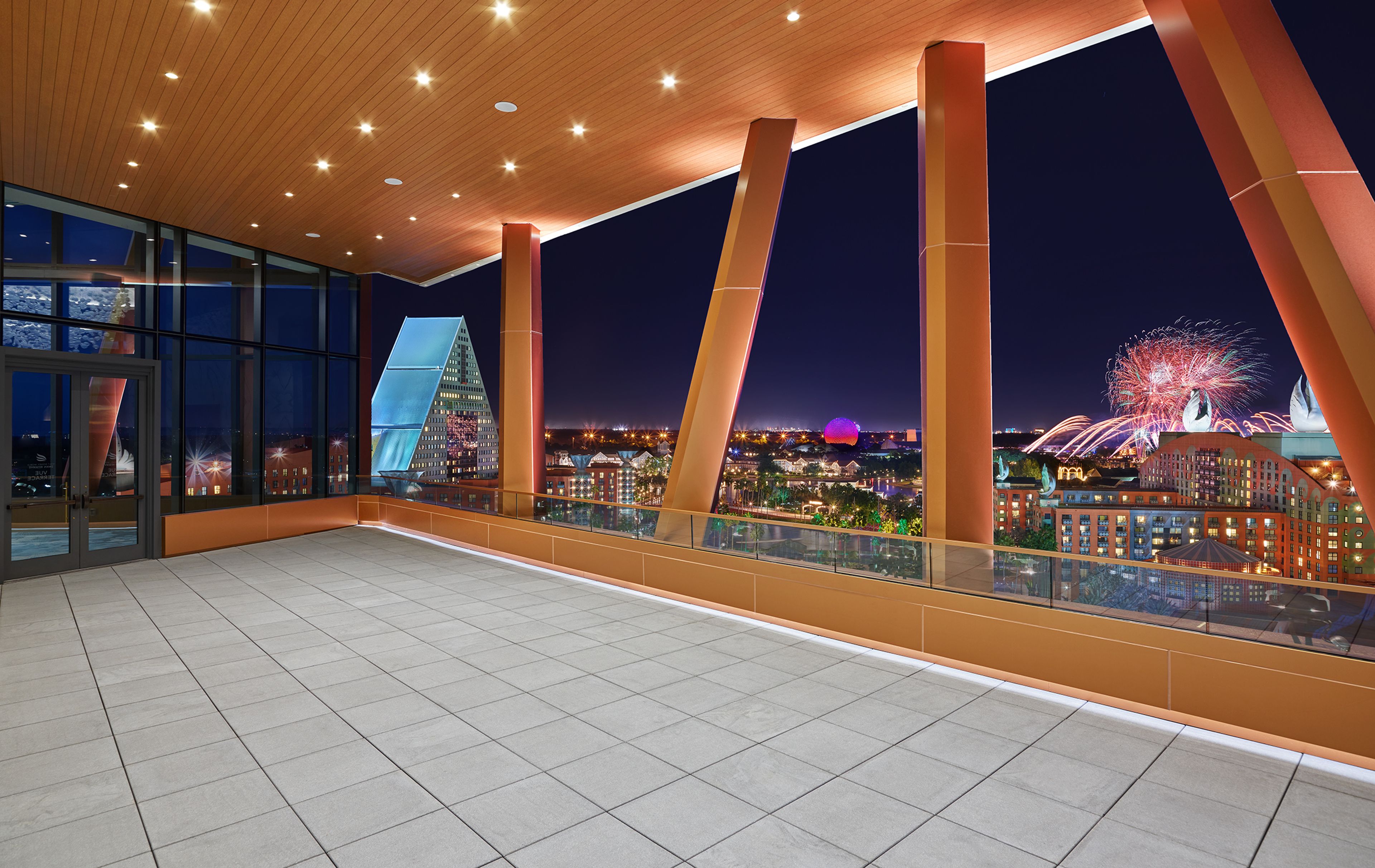 Cover photo of Walt Disney World Swan & Dolphin and Swan Reserve