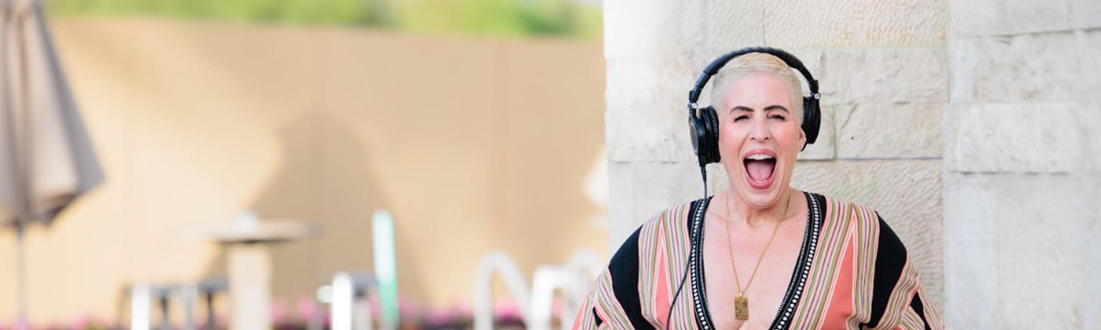 Cover photo of DJ Deja | Lady DJ Music