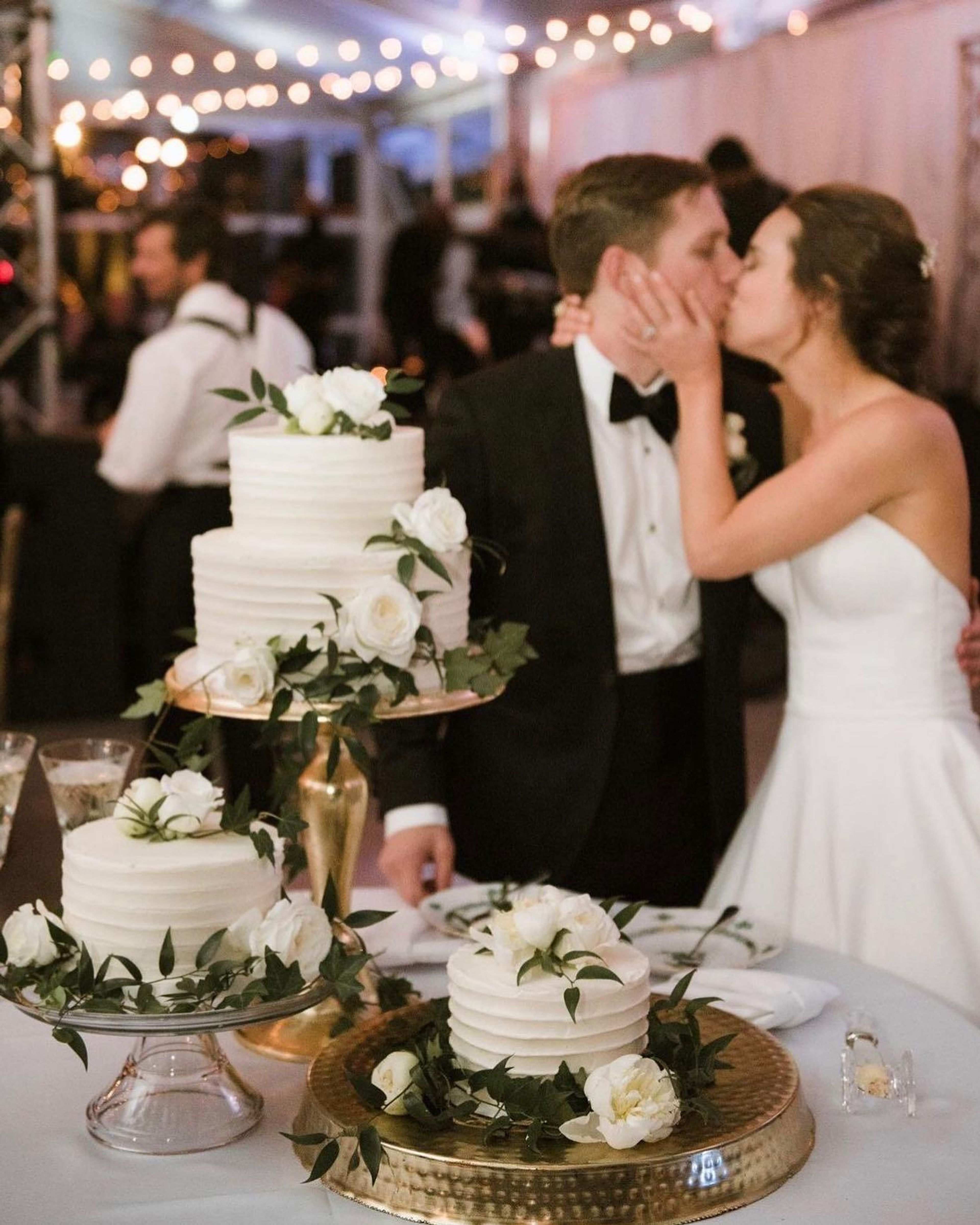 Cover photo of Beautifully Baked by Bonne