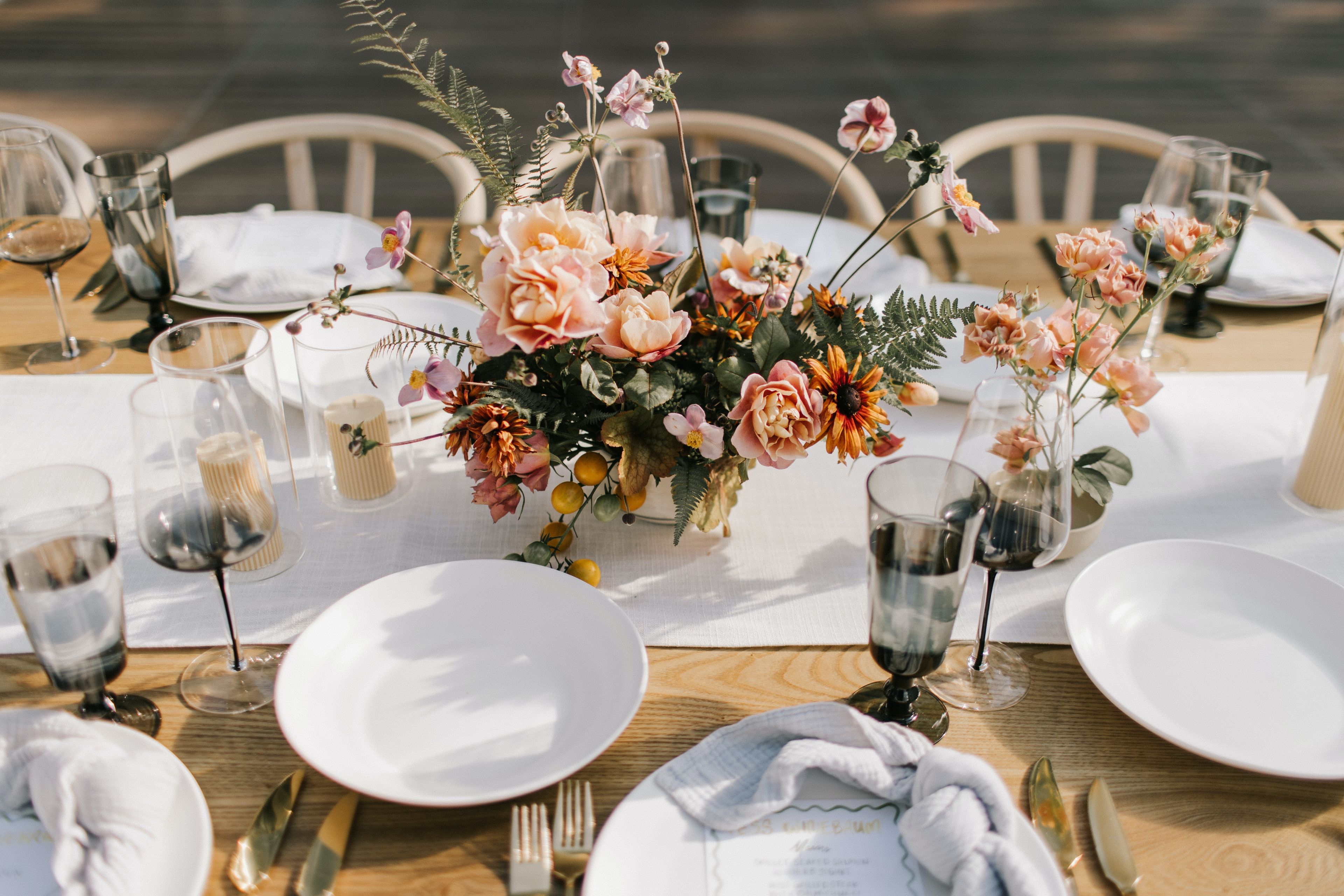 Cover photo of SHE Luxe