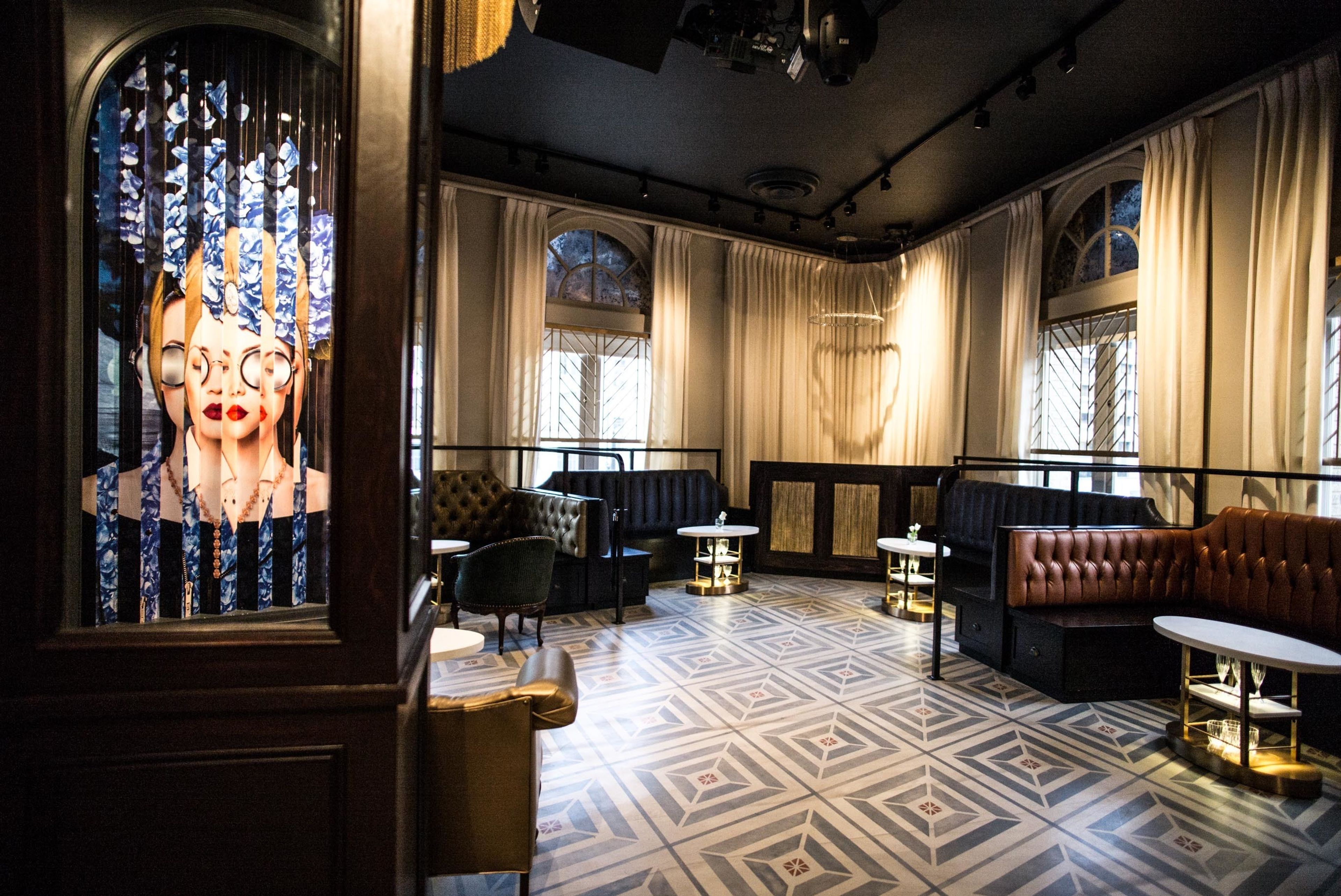 Cover photo of Saint Yves