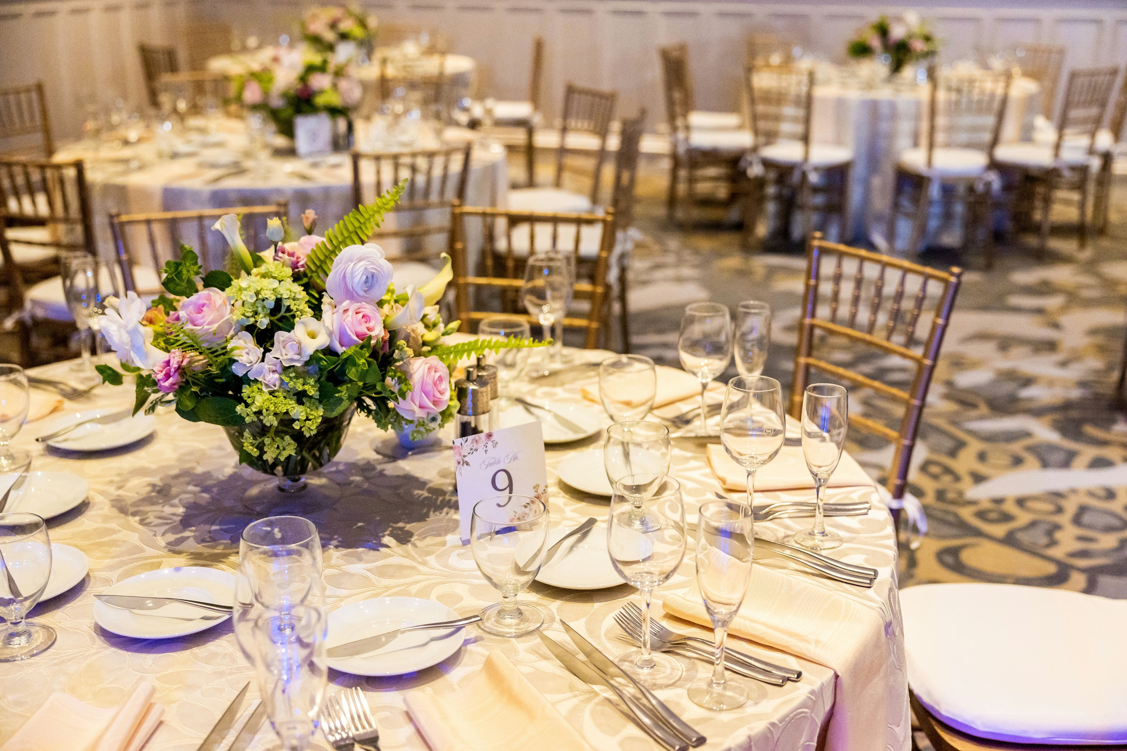 Cover photo of Sheraton Commander Hotel