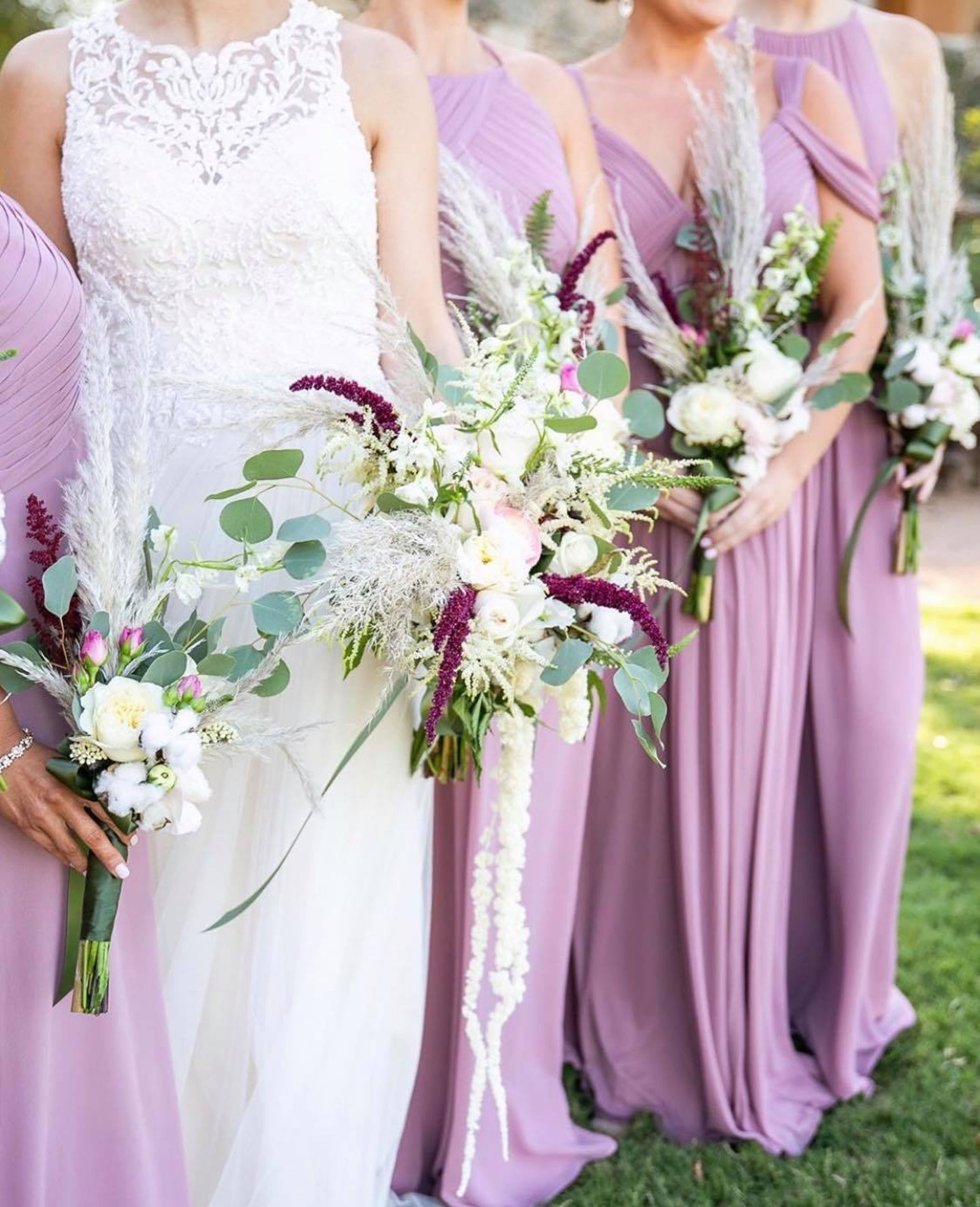 Cover photo of Bumble Bee Occasions