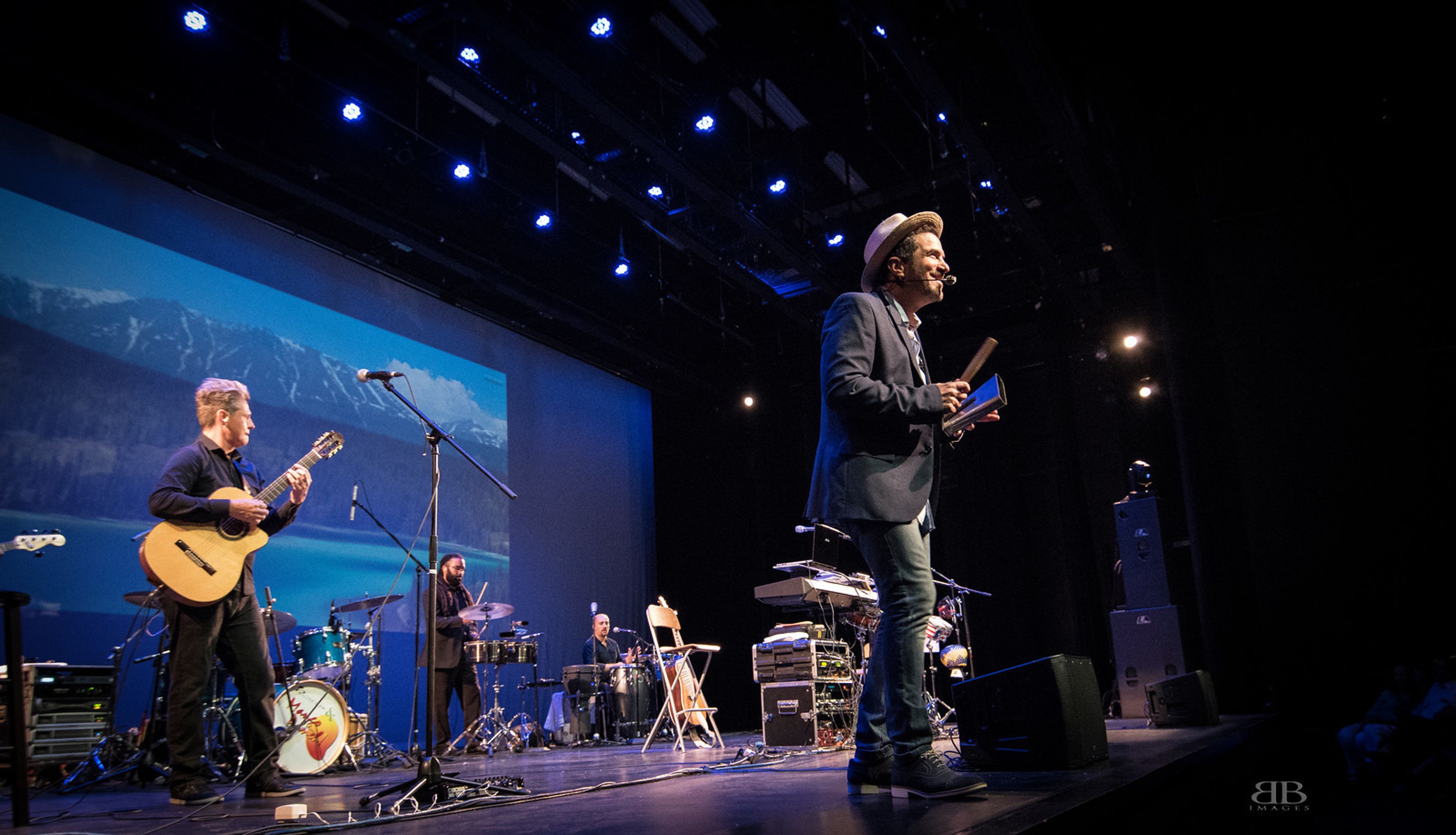 Cover photo of Mango Punch!