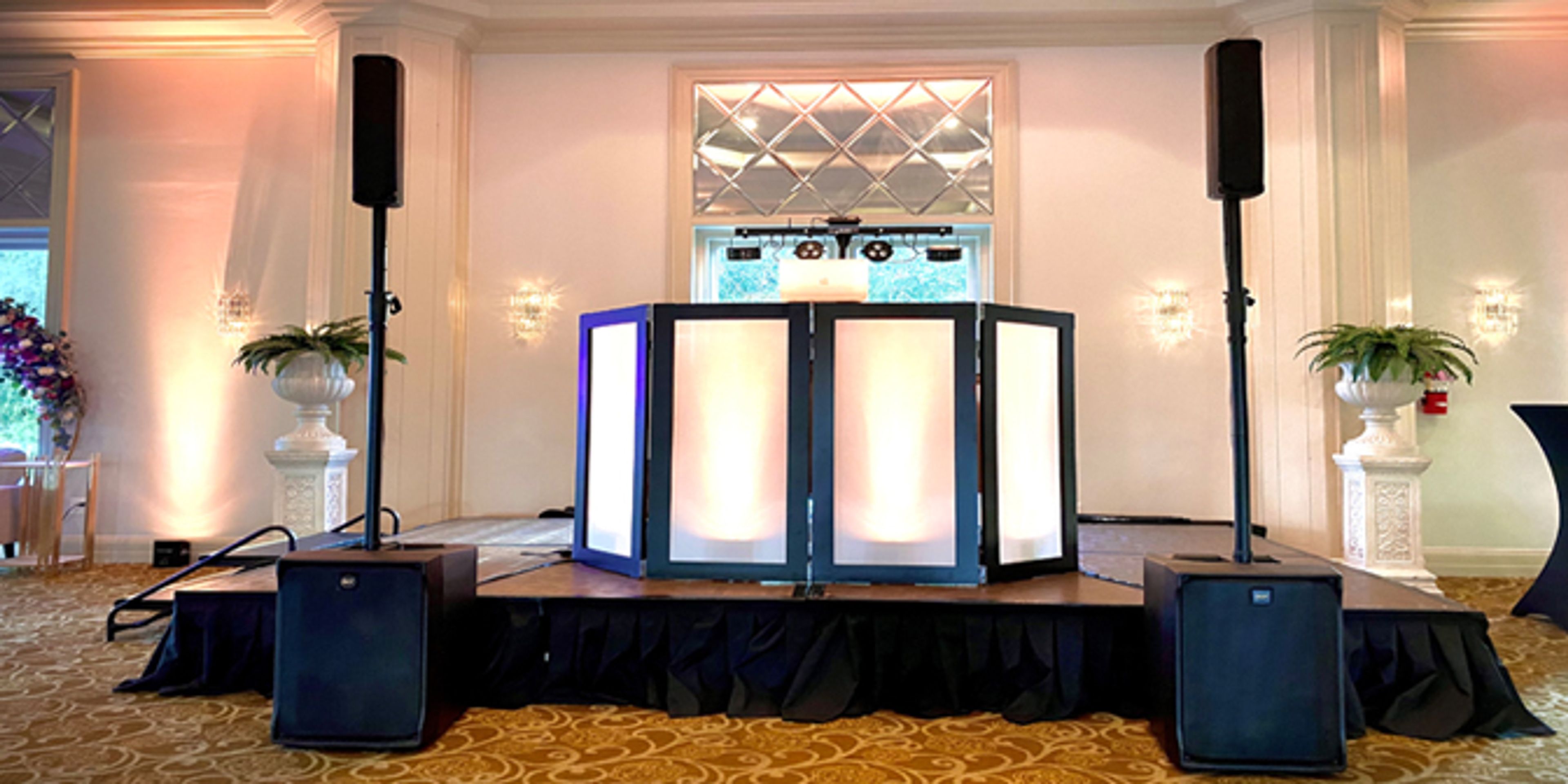 Cover photo of DJ Ronnie Roux