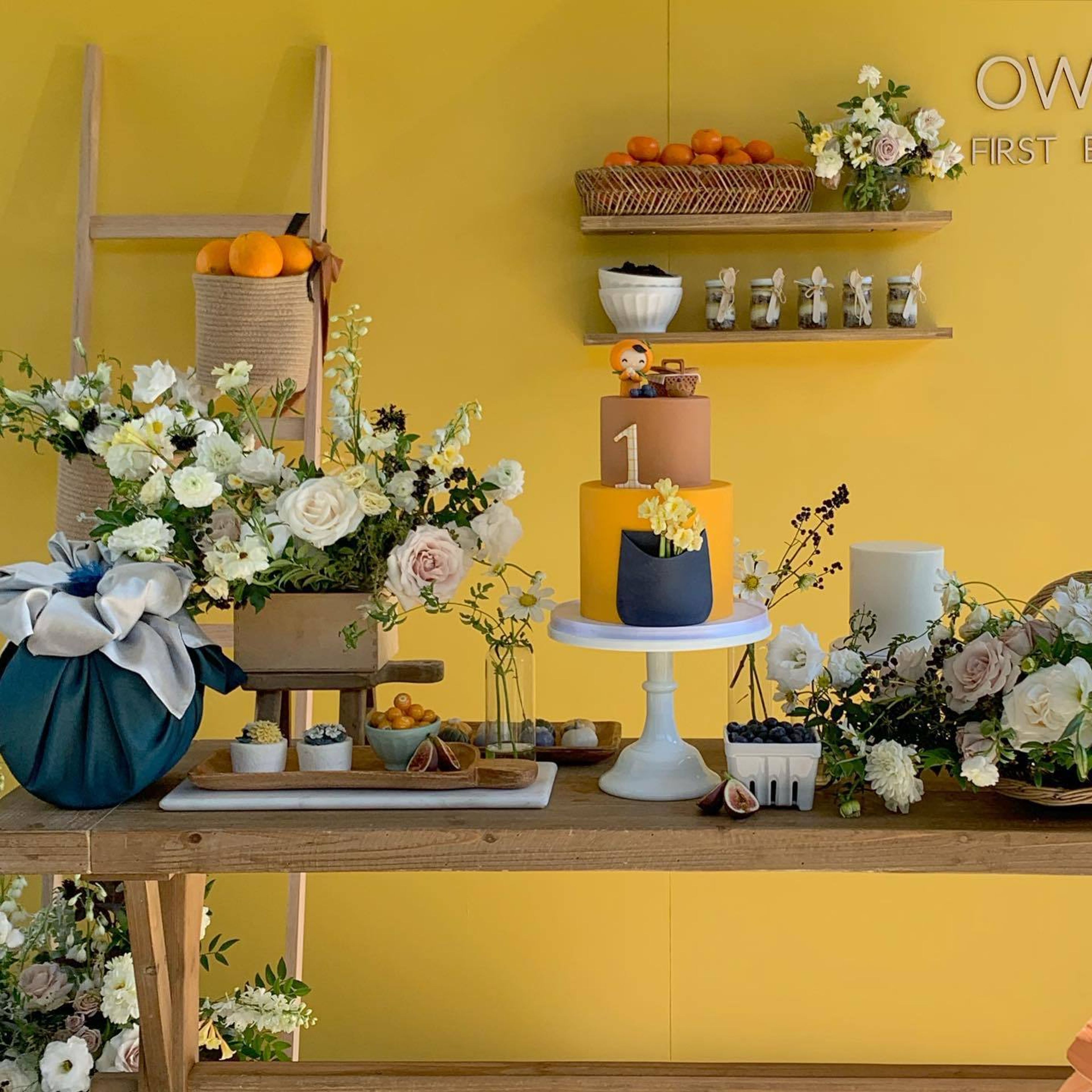 Cover photo of Pretty Little Events