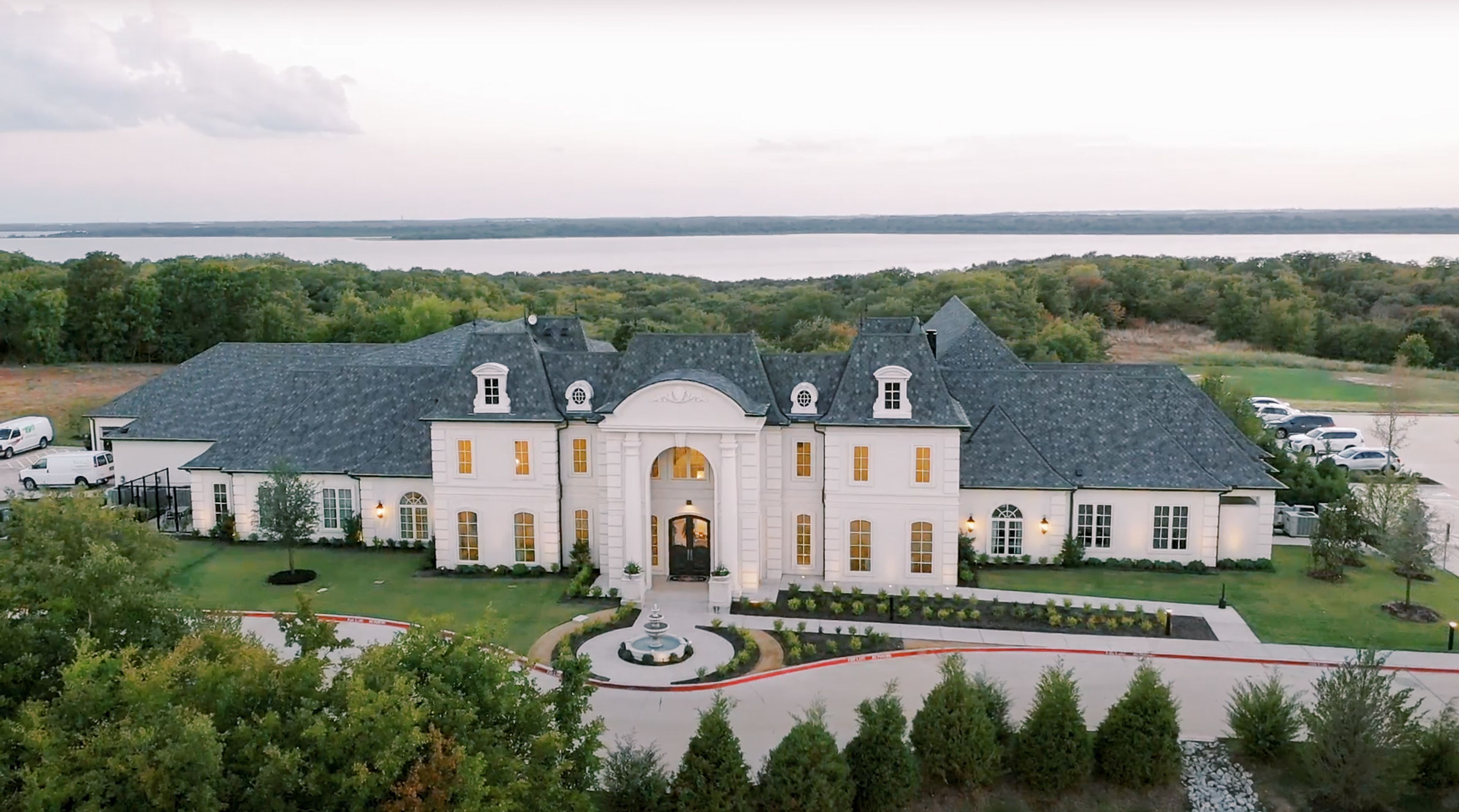 Cover photo of Lyndi Ruth Photography