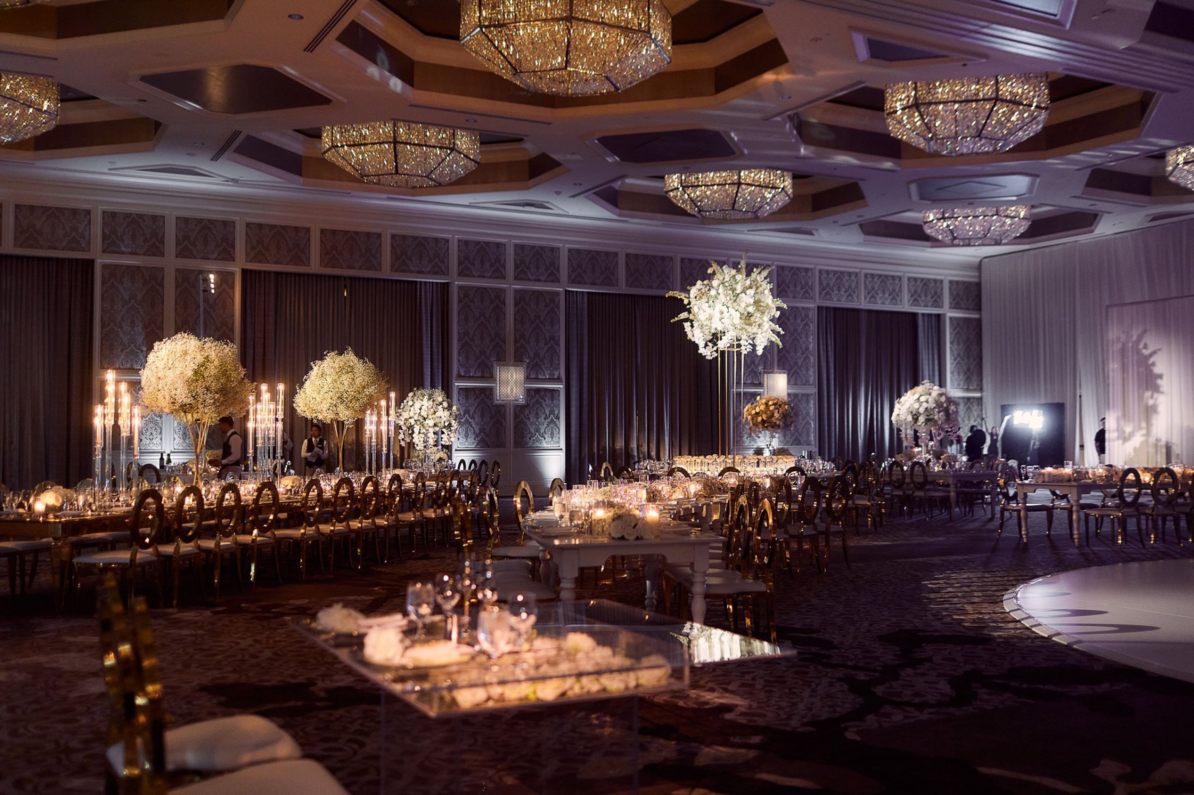 Cover photo of Pavé Weddings