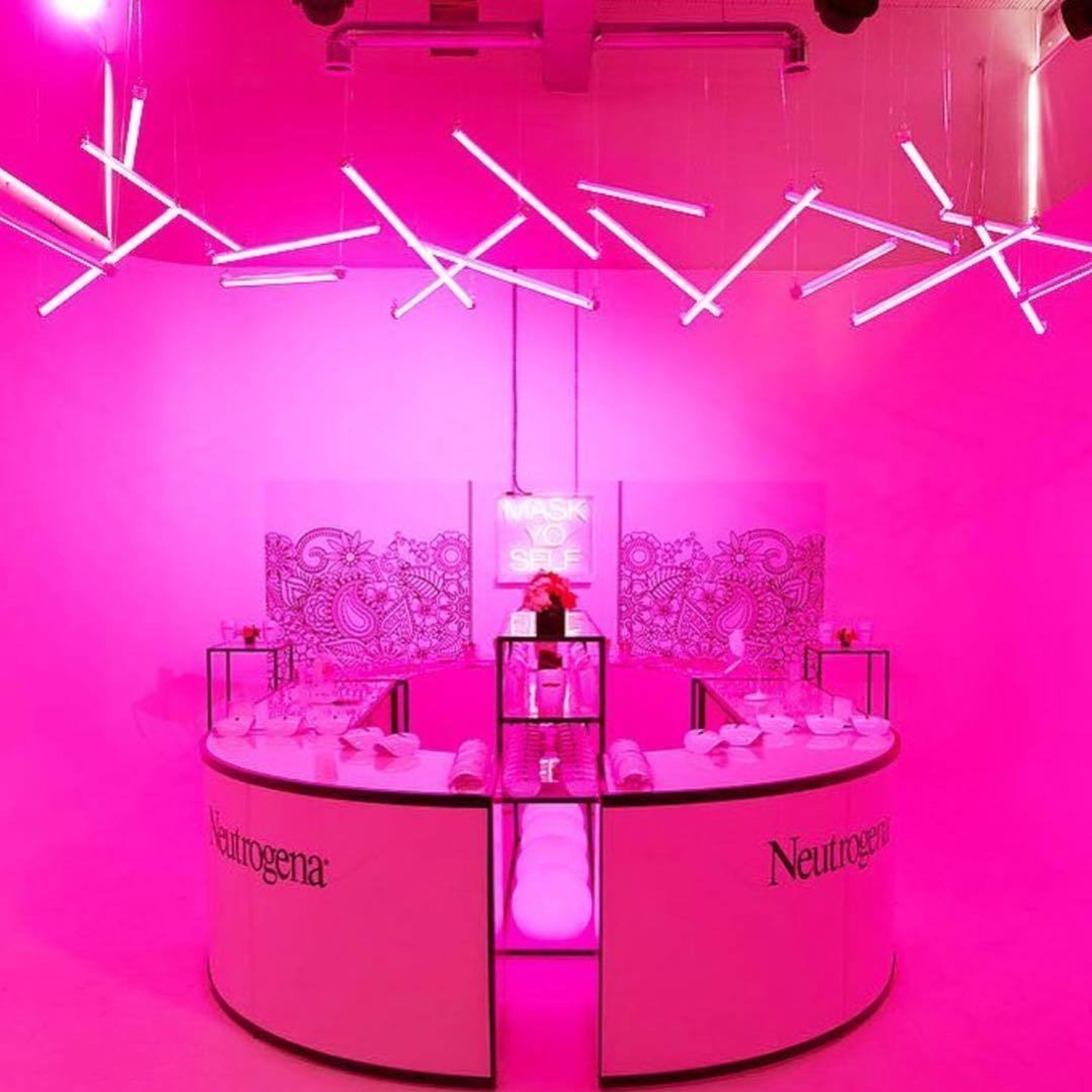 Cover photo of EDEN RODRIGUEZ PRODUCTIONS