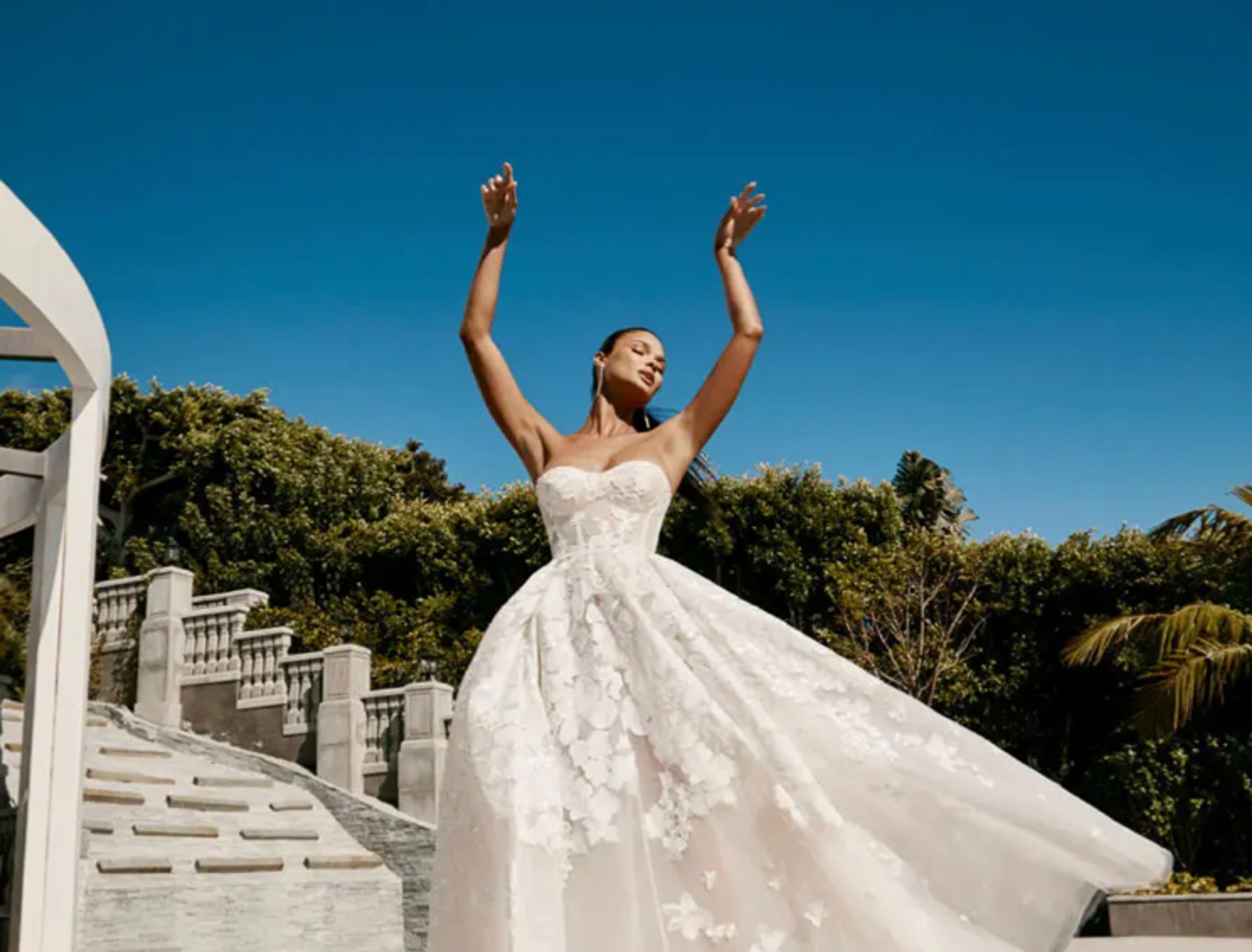 Cover photo of Galia Lahav