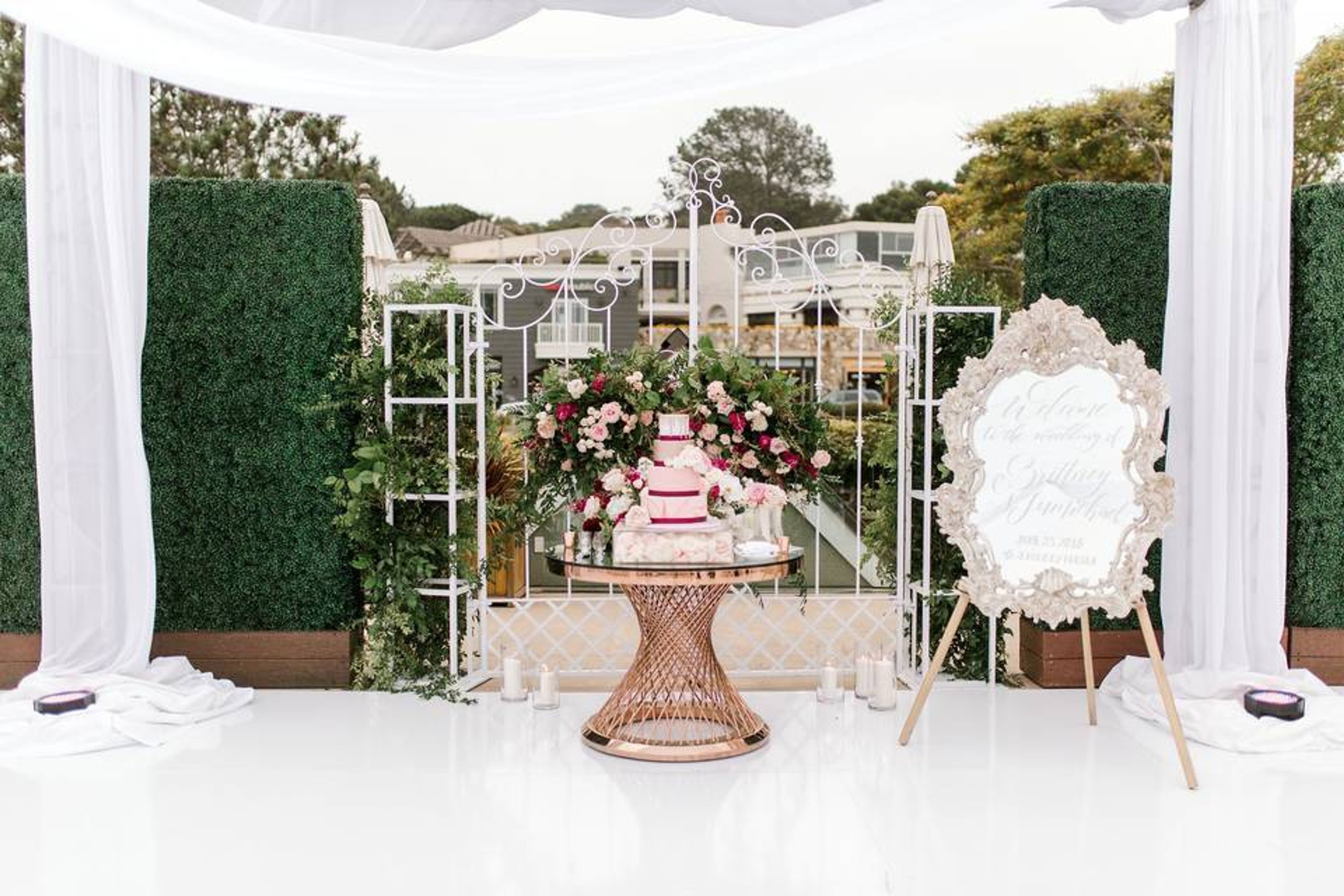 Cover photo of MR Floral And Events